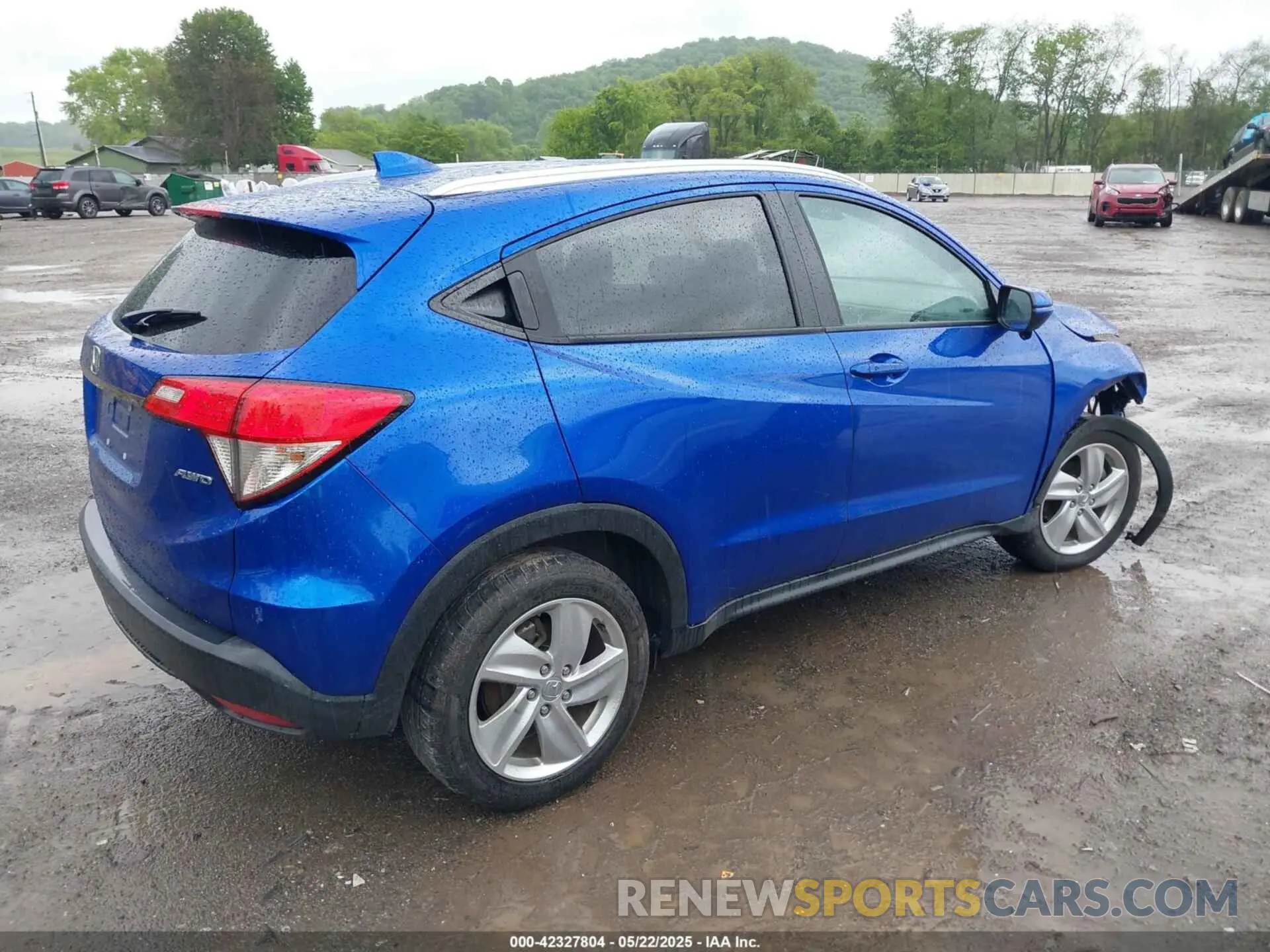 4 fotografías del automóvil dañado 3CZRU6H53KM709725 HONDA HR-V 2019
