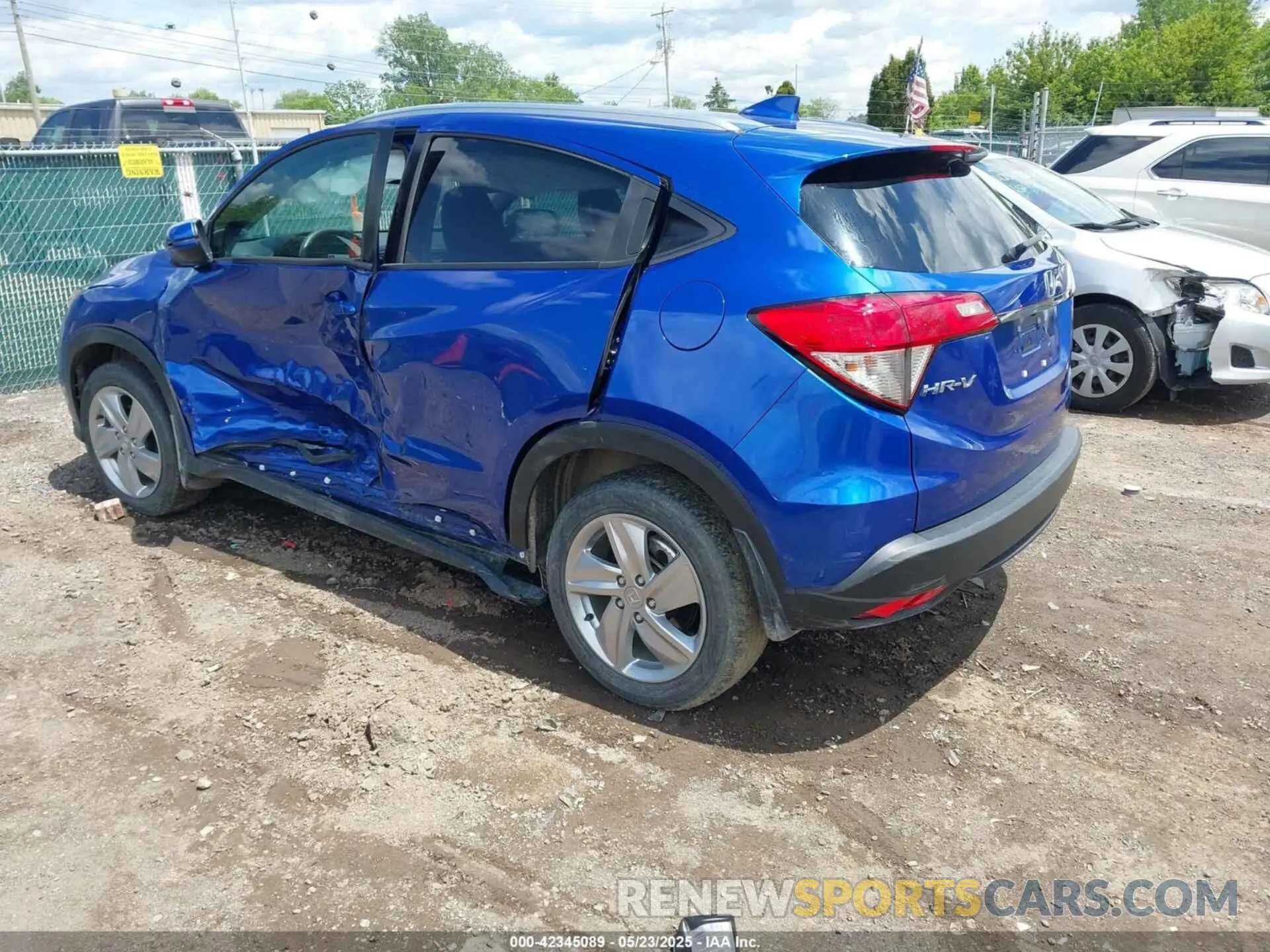 3 fotografías del automóvil dañado 3CZRU6H53KM733863 HONDA HR-V 2019