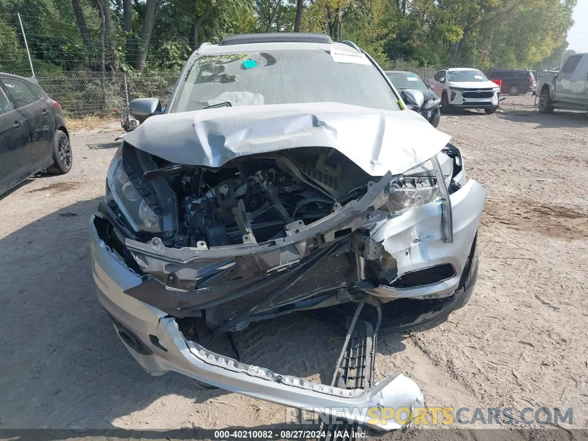 12 fotografías del automóvil dañado 3CZRU6H53KM735824 HONDA HR-V 2019