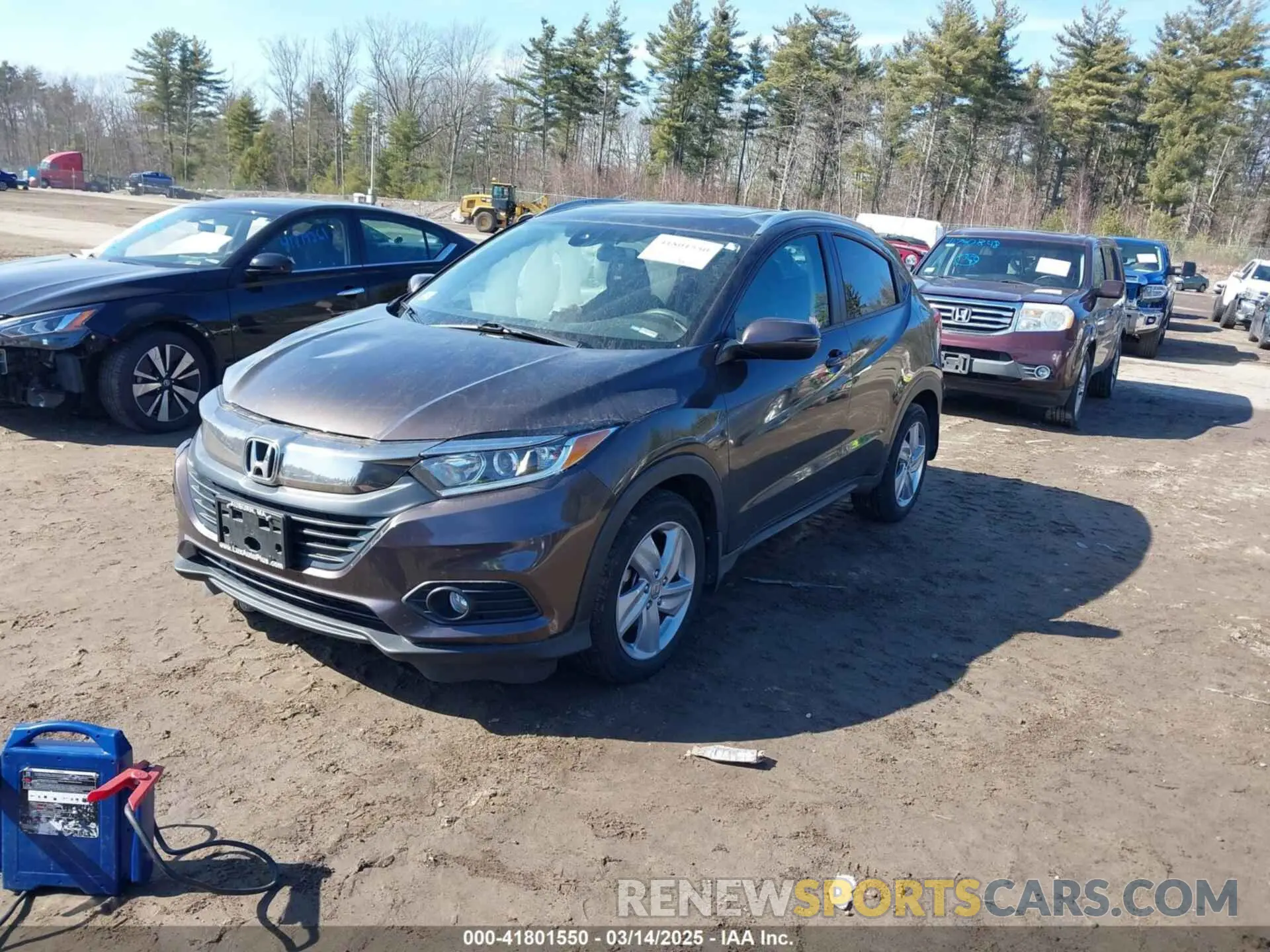 2 fotografías del automóvil dañado 3CZRU6H53KM736438 HONDA HR-V 2019