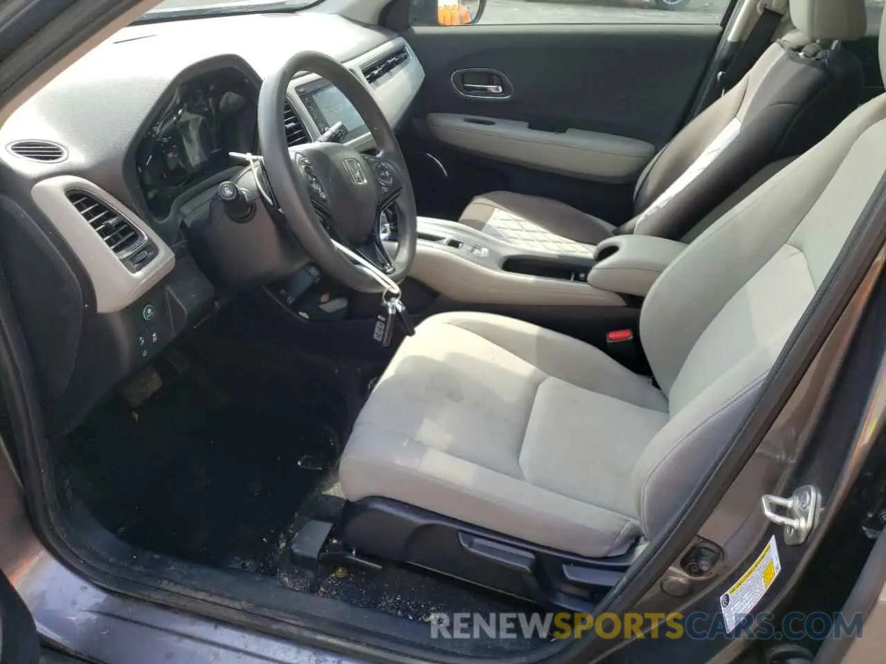 7 fotografías del automóvil dañado 3CZRU6H54KM722564 HONDA HR-V 2019