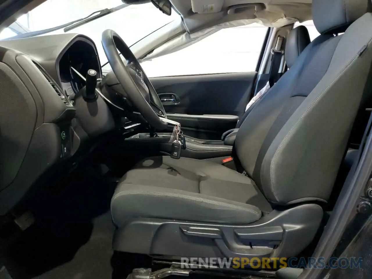 7 fotografías del automóvil dañado 3CZRU6H54KM724864 HONDA HR-V 2019