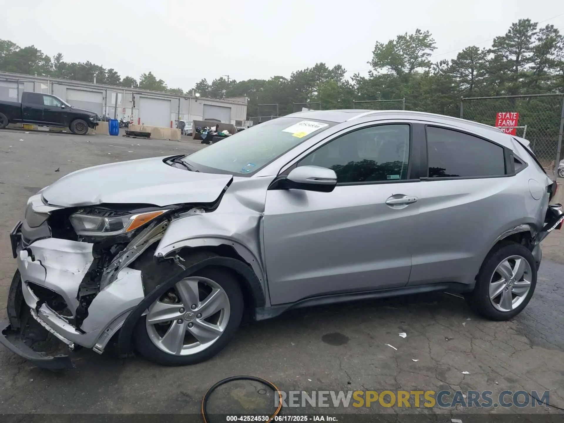 14 fotografías del automóvil dañado 3CZRU6H54KM726968 HONDA HR-V 2019