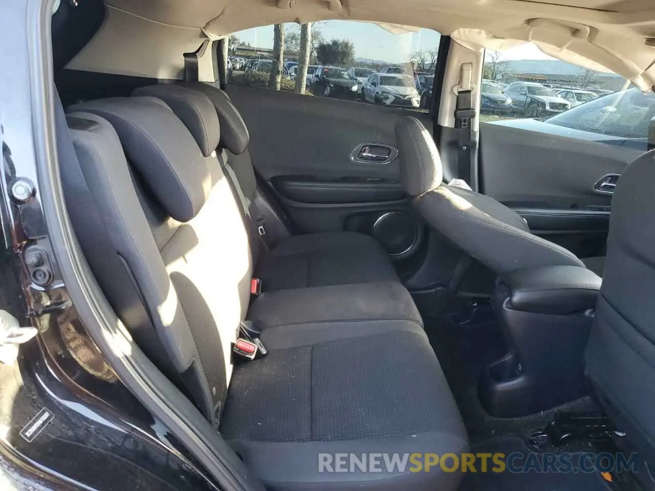 11 fotografías del automóvil dañado 3CZRU6H55KM709287 HONDA HR-V 2019