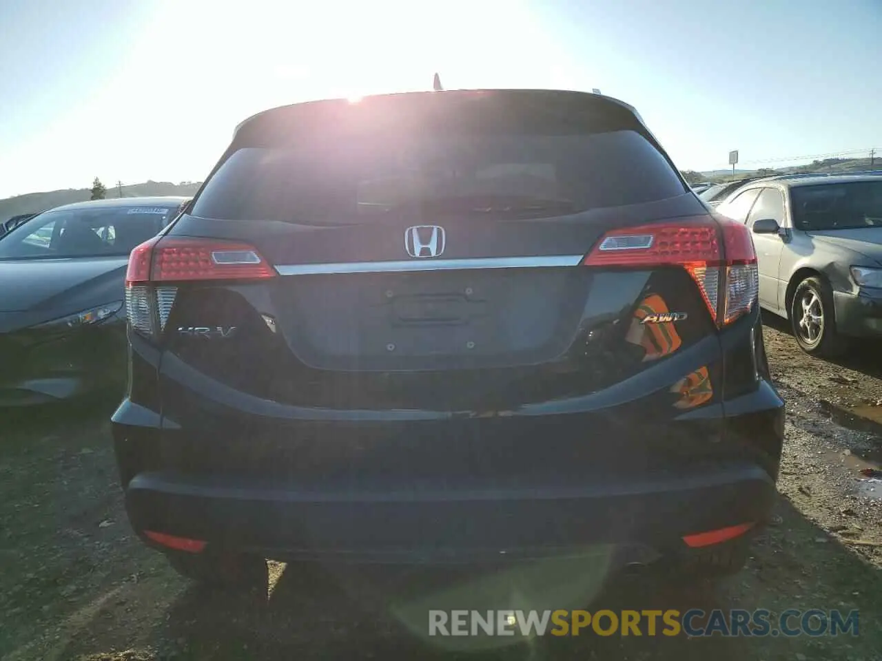 6 fotografías del automóvil dañado 3CZRU6H55KM709287 HONDA HR-V 2019