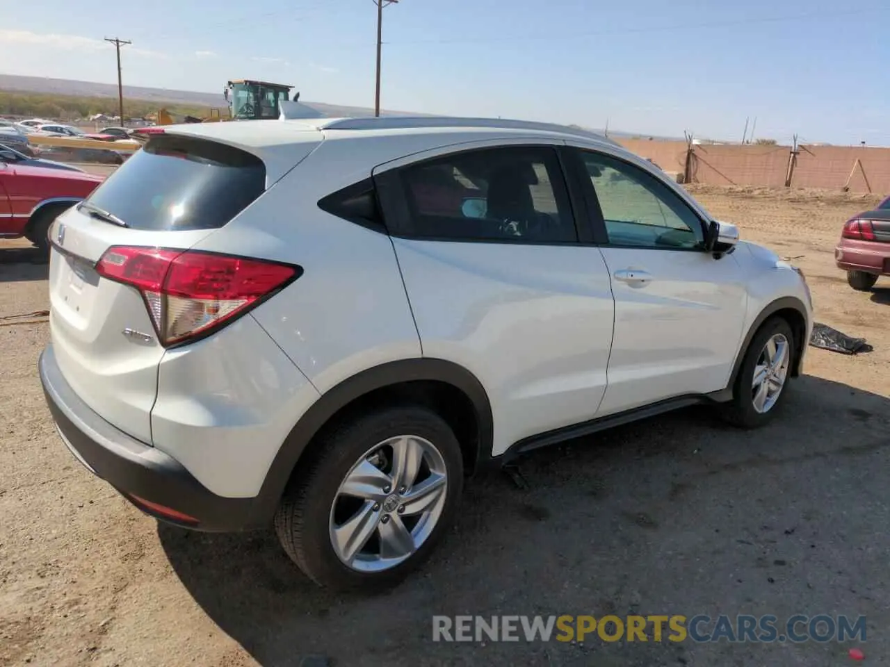 3 fotografías del automóvil dañado 3CZRU6H56KM721836 HONDA HR-V 2019