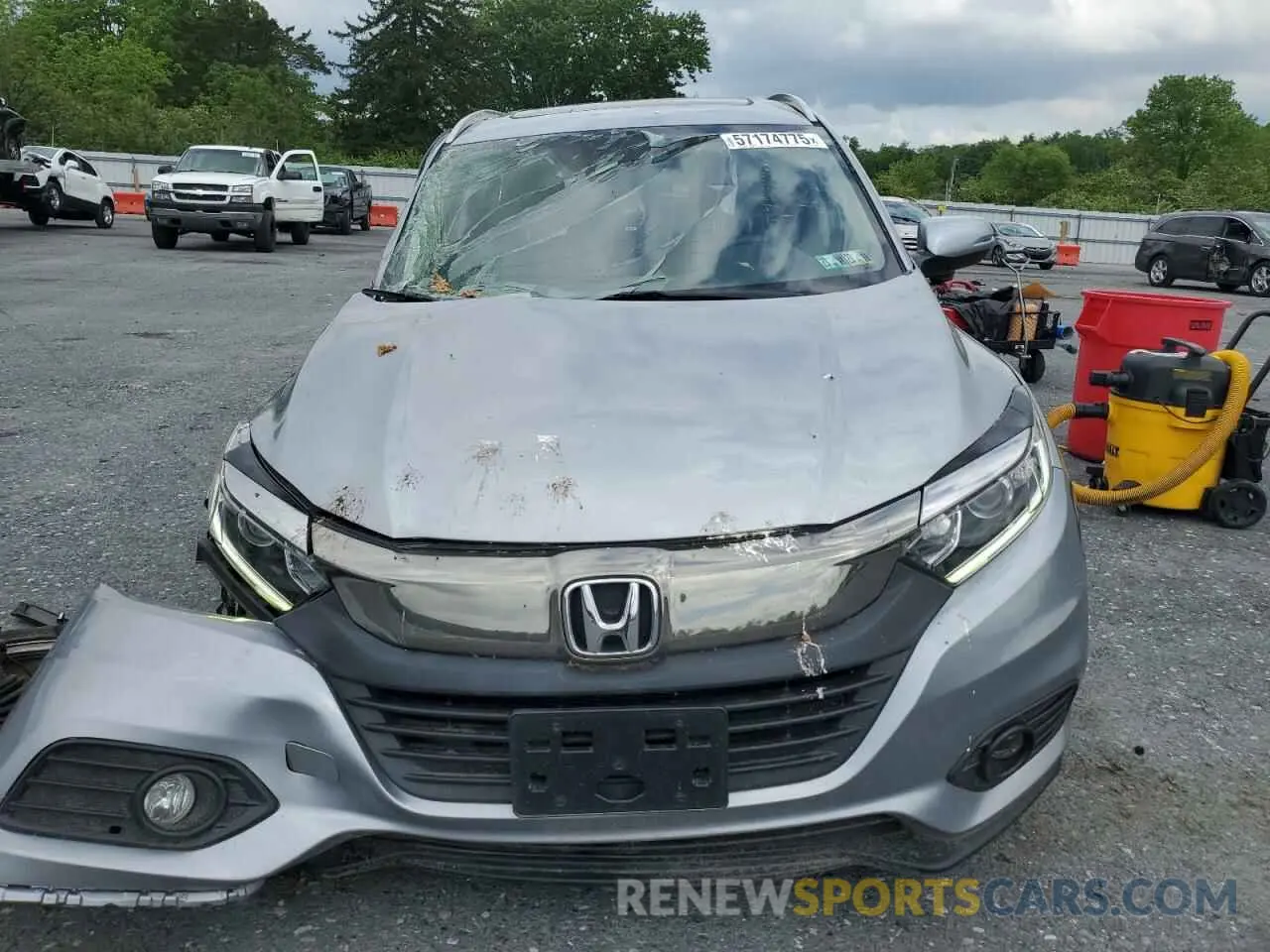 5 fotografías del automóvil dañado 3CZRU6H56KM725269 HONDA HR-V 2019
