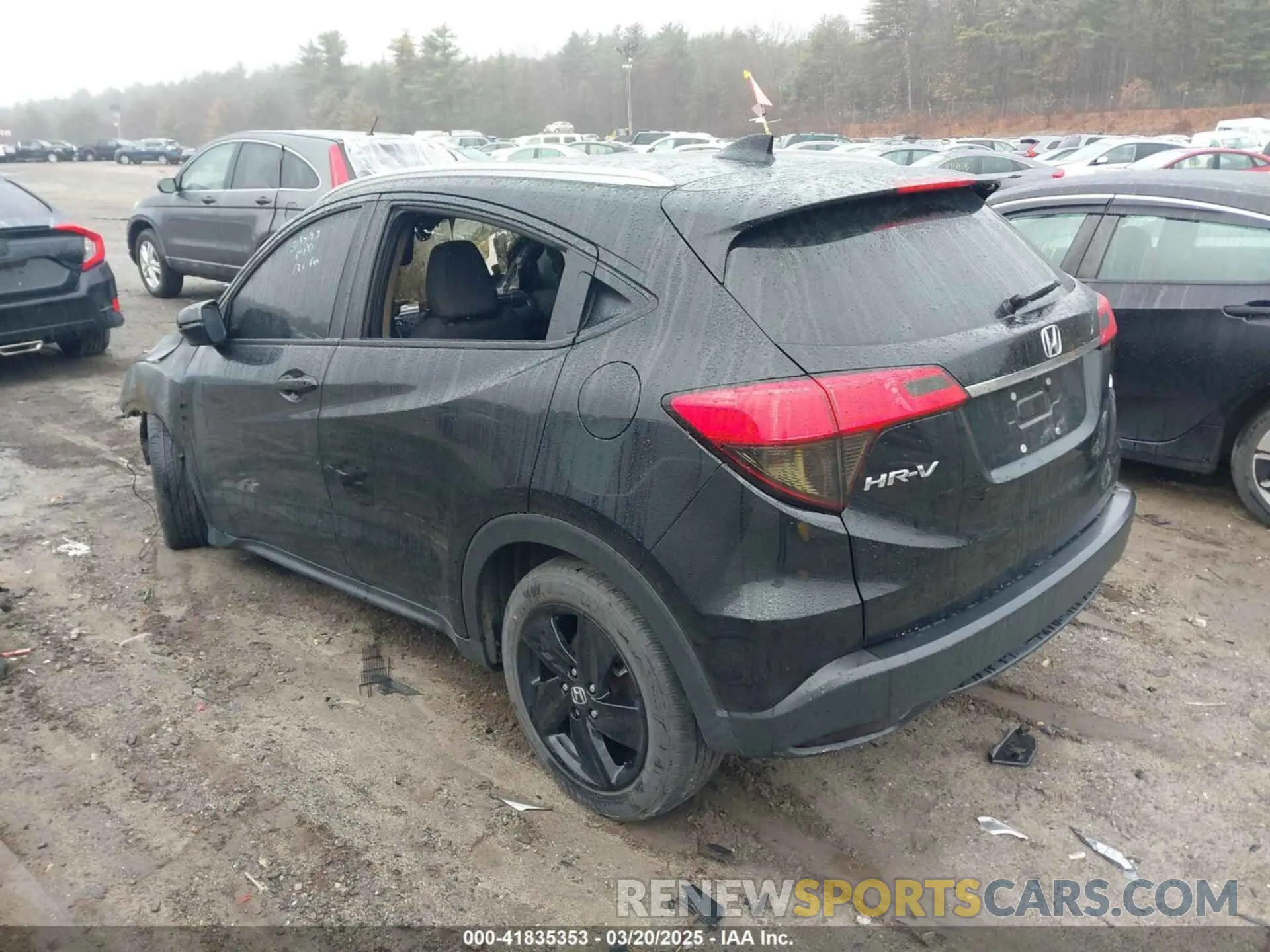 3 fotografías del automóvil dañado 3CZRU6H56KM734229 HONDA HR-V 2019