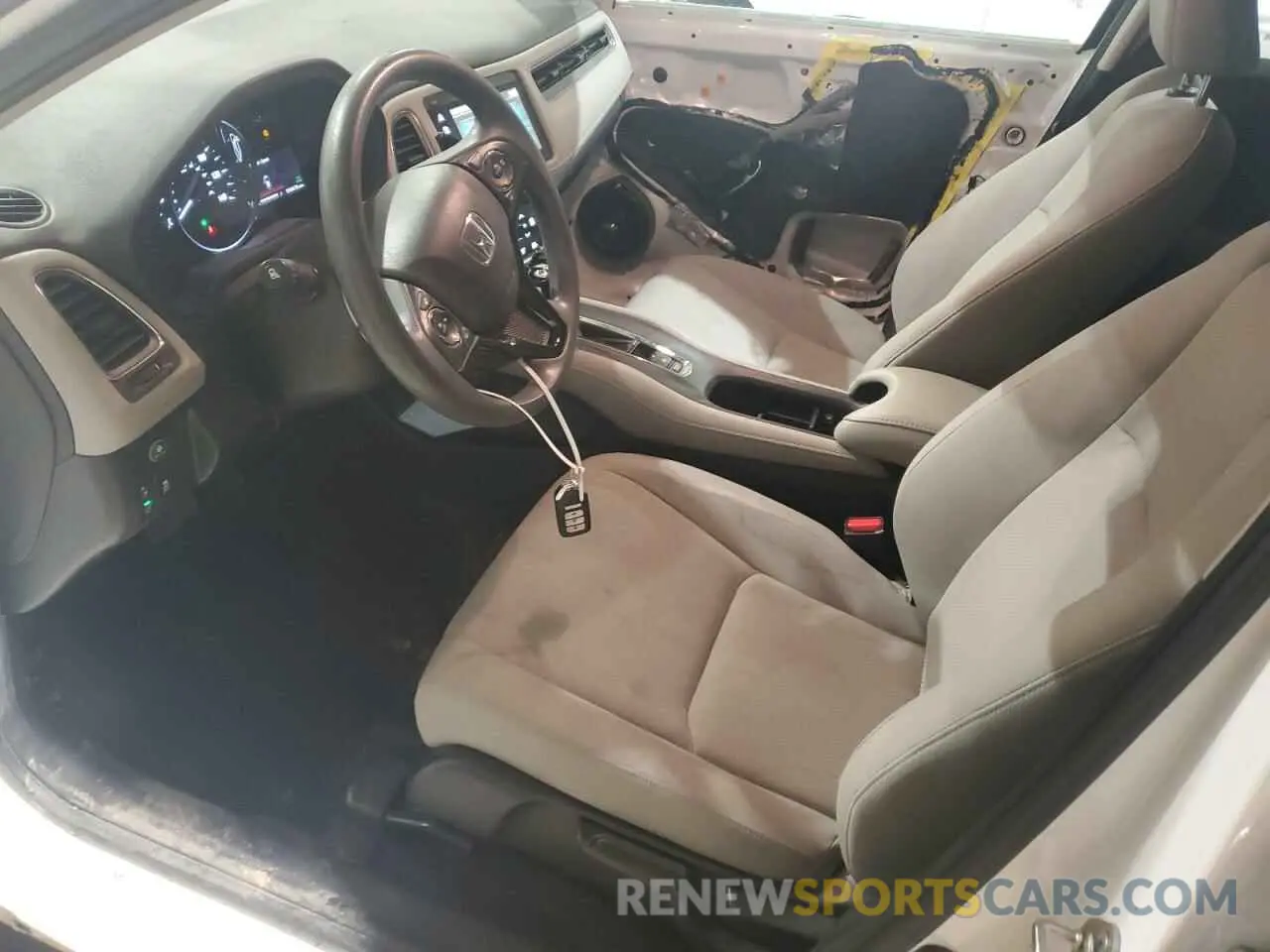 7 fotografías del automóvil dañado 3CZRU6H57KM716788 HONDA HR-V 2019