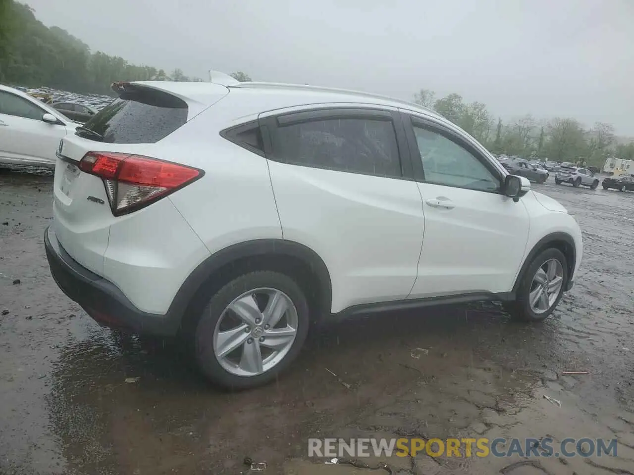 3 fotografías del automóvil dañado 3CZRU6H58KM705542 HONDA HR-V 2019