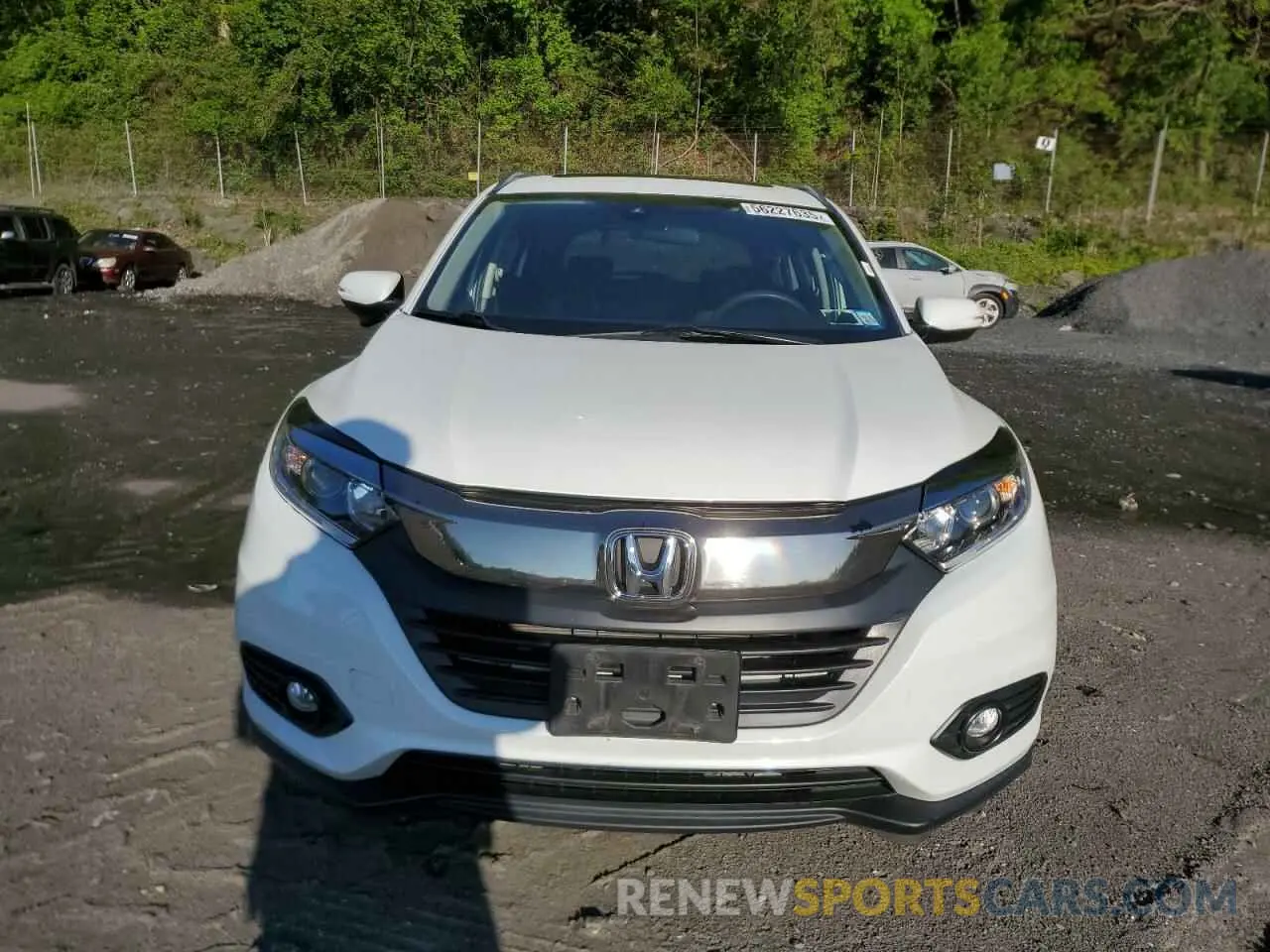 5 fotografías del automóvil dañado 3CZRU6H58KM705542 HONDA HR-V 2019