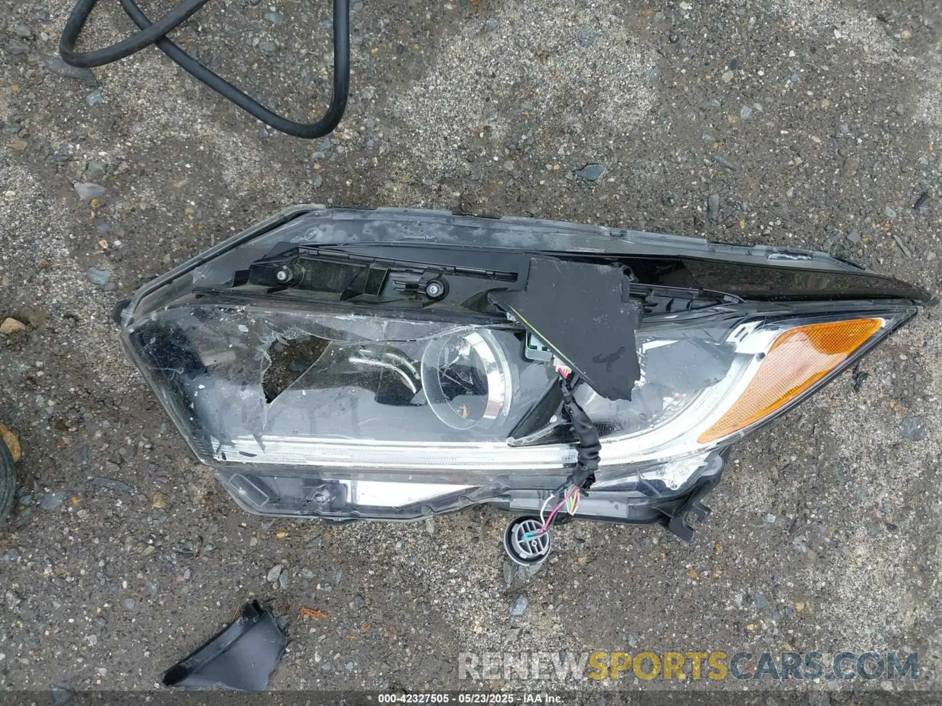 12 fotografías del automóvil dañado 3CZRU6H58KM709932 HONDA HR-V 2019
