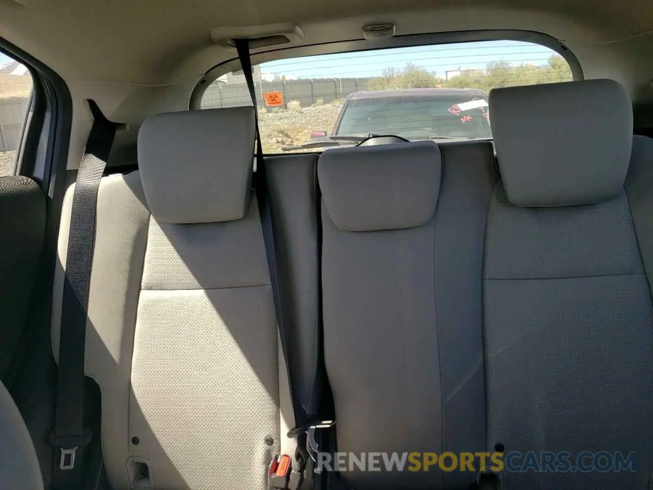 10 fotografías del automóvil dañado 3CZRU6H59KM703038 HONDA HR-V 2019
