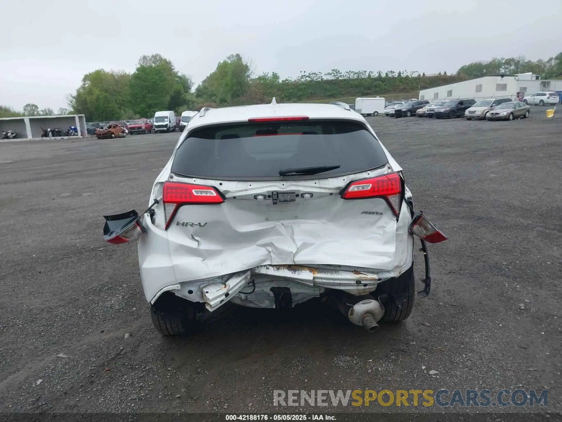 17 fotografías del automóvil dañado 3CZRU6H5XKM735531 HONDA HR-V 2019