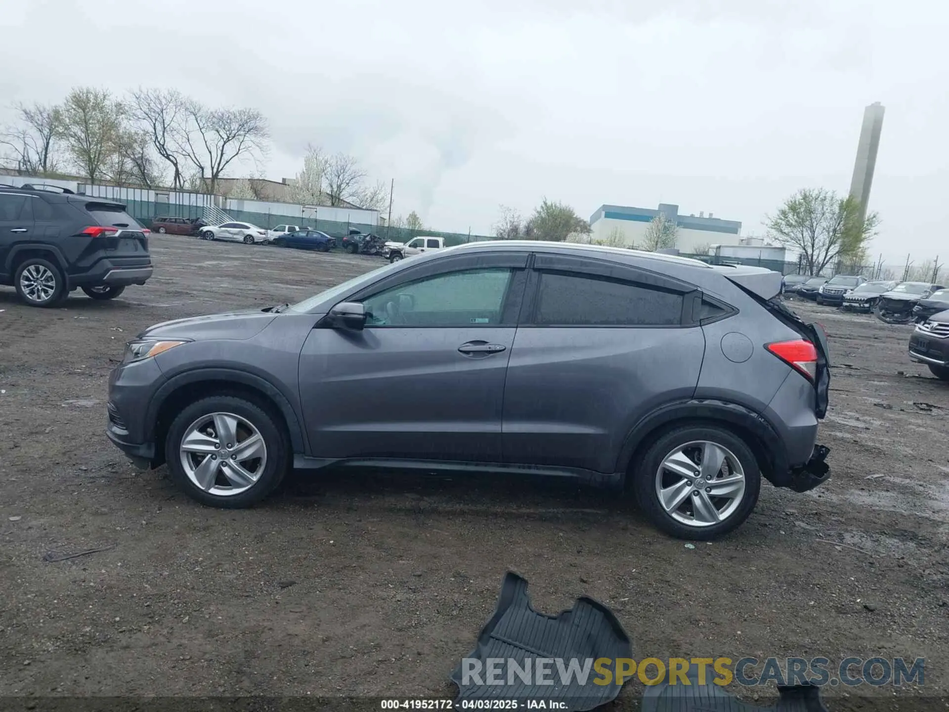 15 fotografías del automóvil dañado 3CZRU6H72KM735931 HONDA HR-V 2019