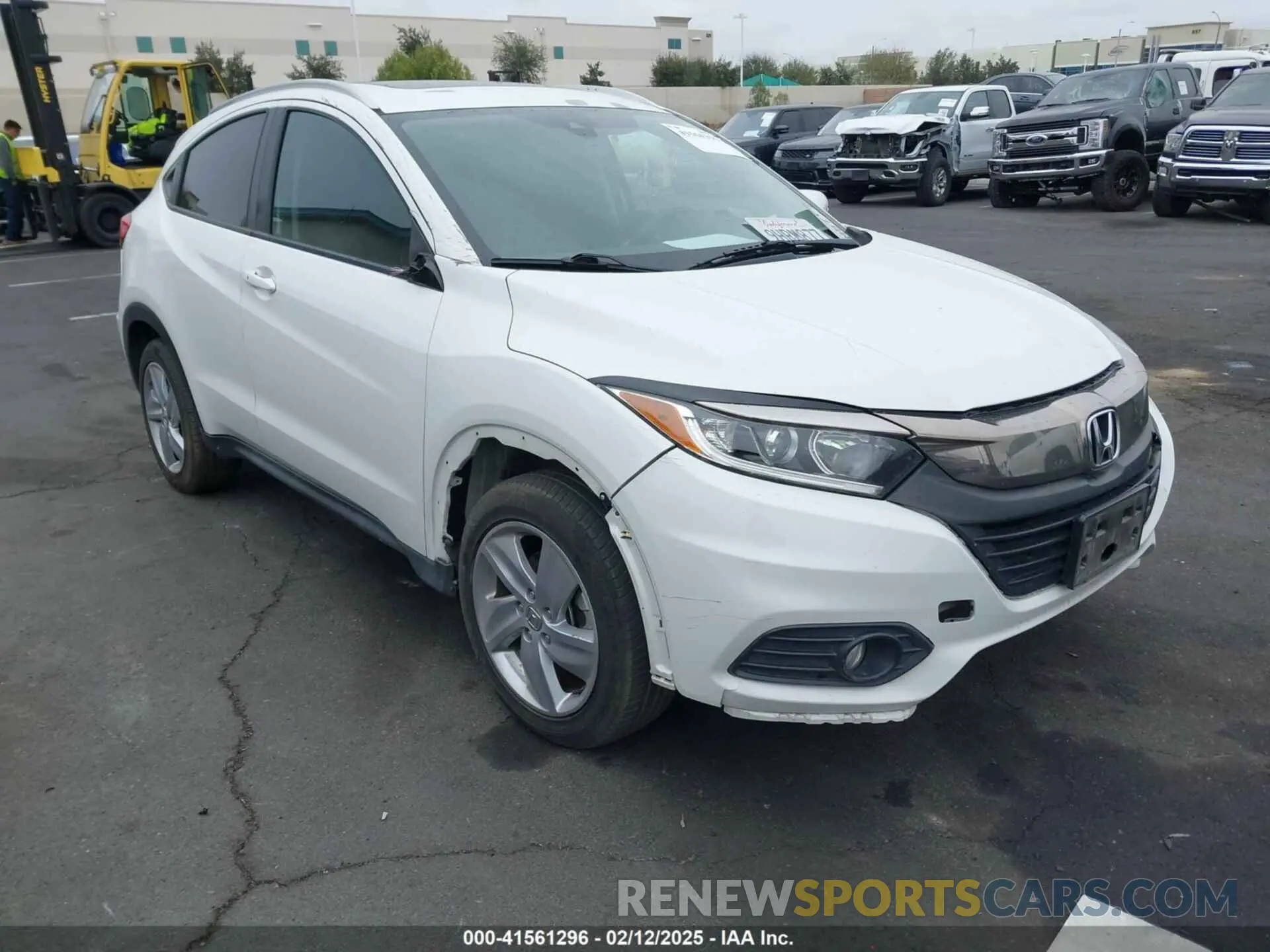 13 fotografías del automóvil dañado 3CZRU6H74KM707757 HONDA HR-V 2019