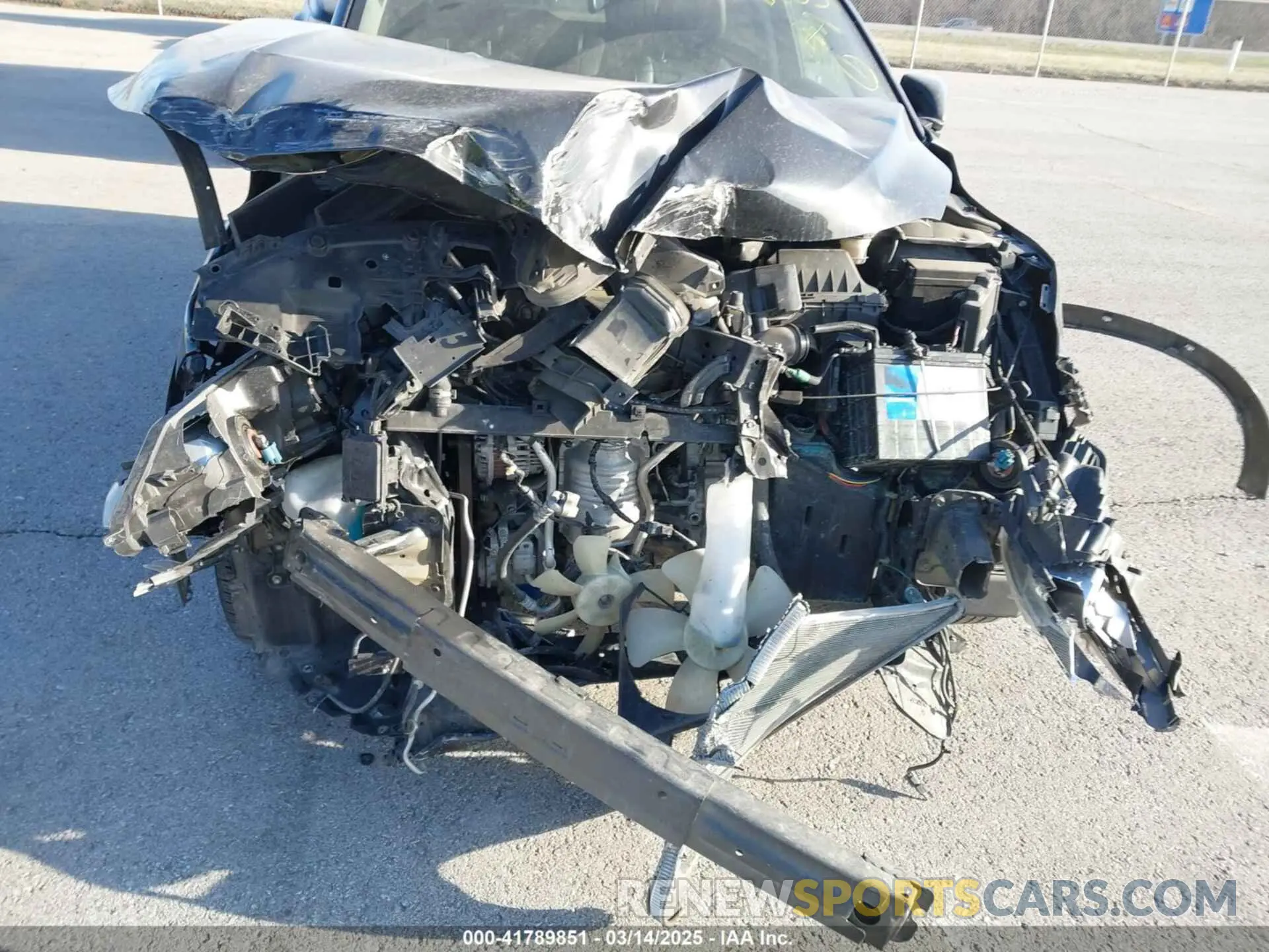 6 fotografías del automóvil dañado 3CZRU6H74KM735154 HONDA HR-V 2019