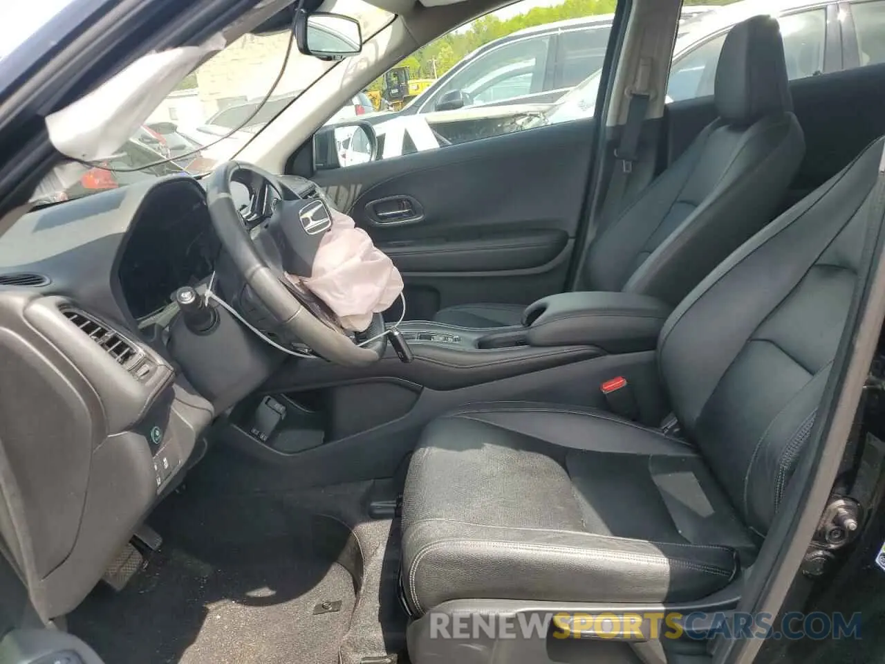 7 fotografías del automóvil dañado 3CZRU6H74KM740211 HONDA HR-V 2019