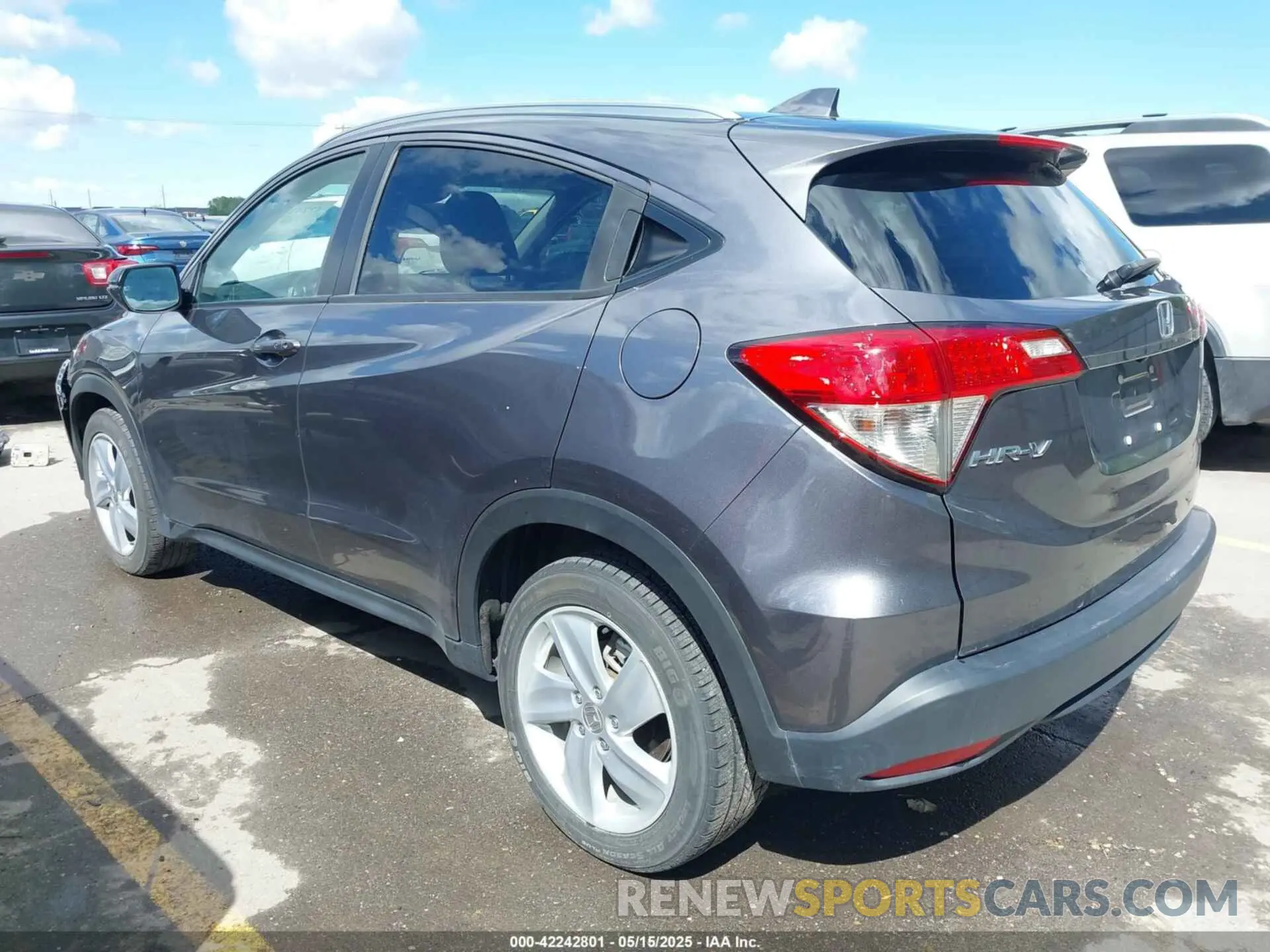 3 fotografías del automóvil dañado 3CZRU6H75KM710599 HONDA HR-V 2019