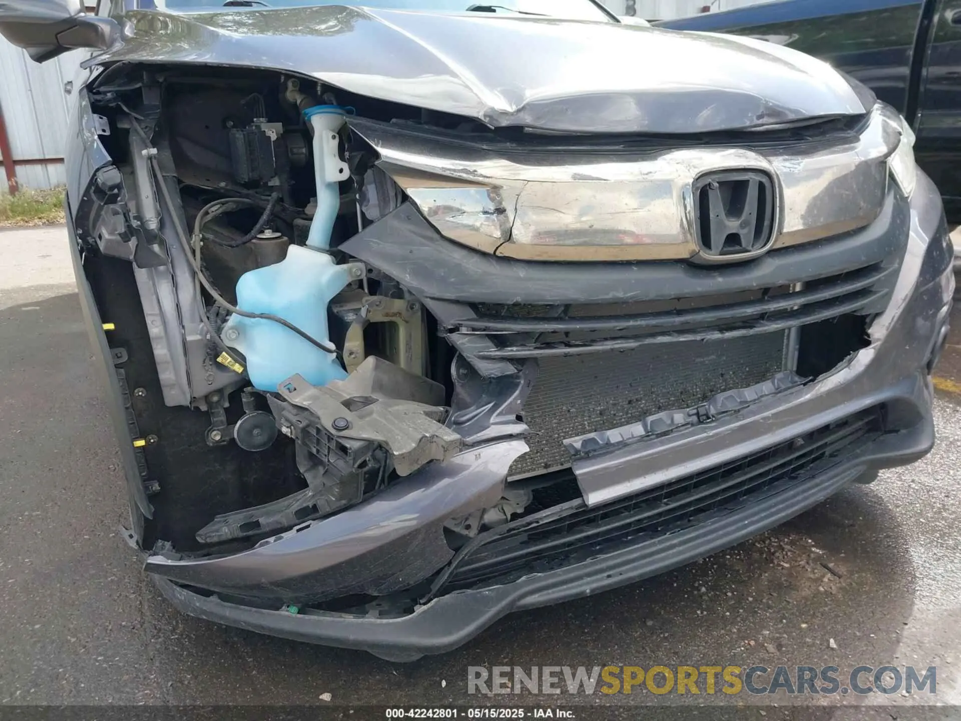 6 fotografías del automóvil dañado 3CZRU6H75KM710599 HONDA HR-V 2019