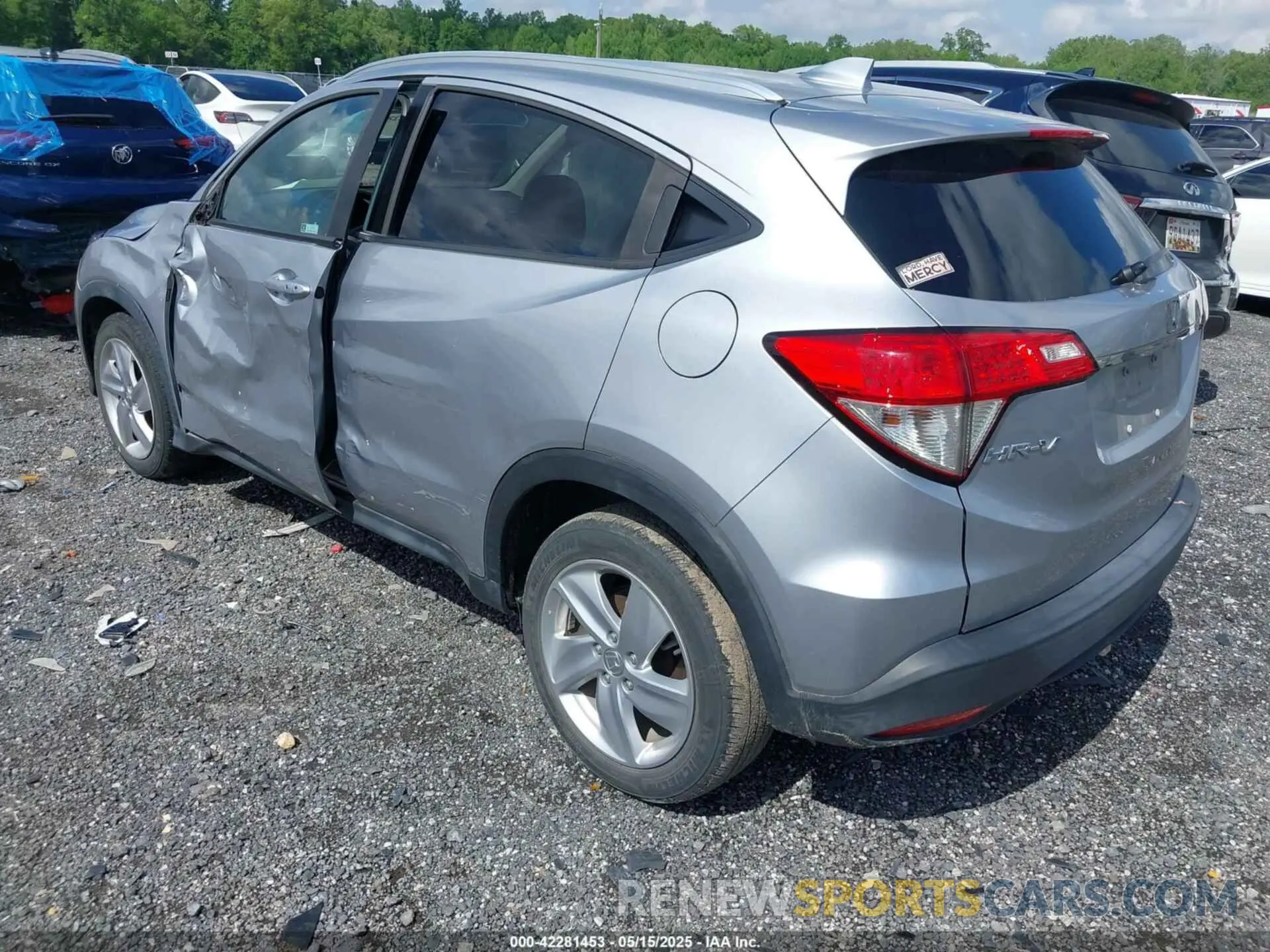 3 fotografías del automóvil dañado 3CZRU6H75KM722378 HONDA HR-V 2019