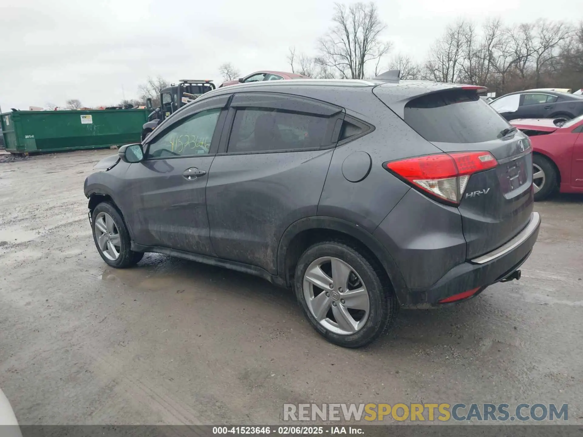 15 fotografías del automóvil dañado 3CZRU6H77KM735942 HONDA HR-V 2019