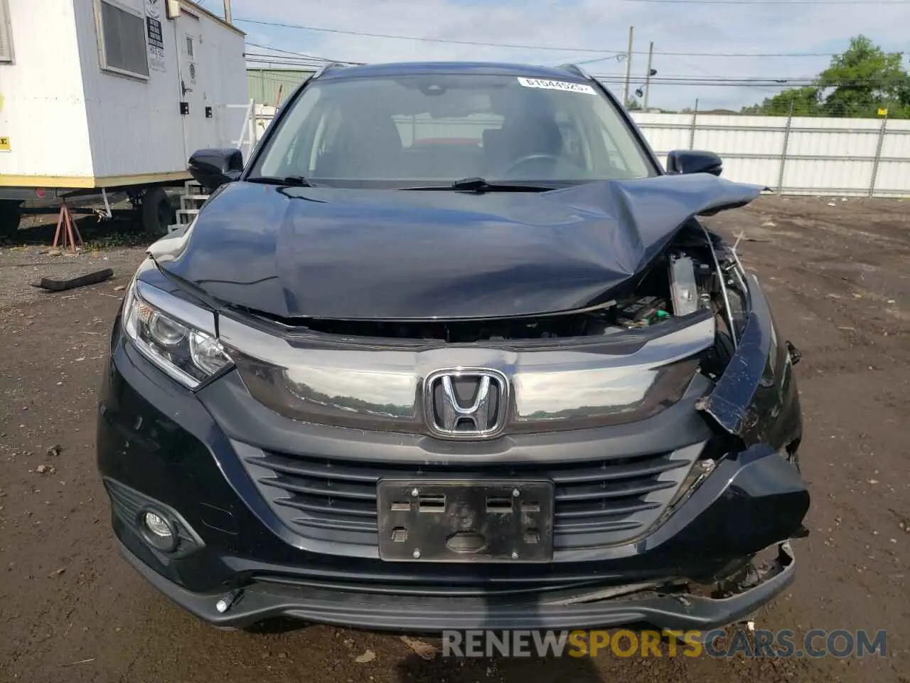 5 fotografías del automóvil dañado 3CZRU6H79KM735098 HONDA HR-V 2019