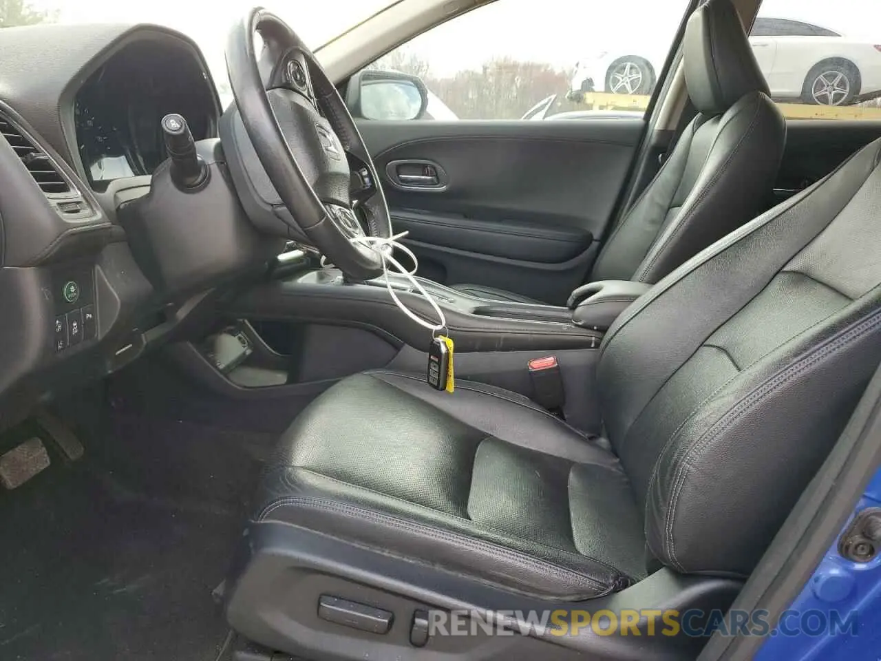 7 fotografías del automóvil dañado 3CZRU6H95KM710460 HONDA HR-V 2019