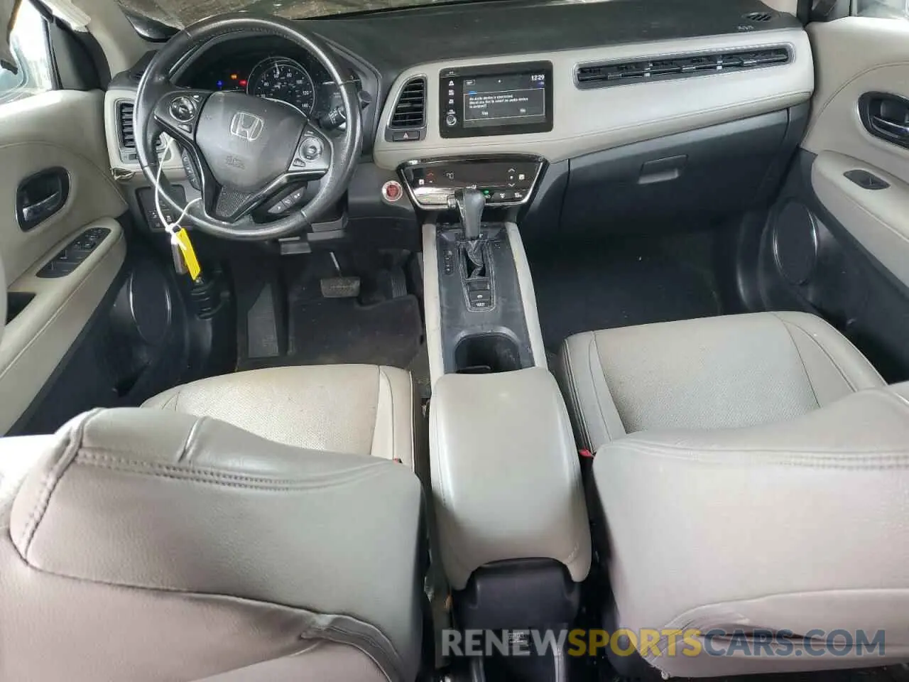 8 fotografías del automóvil dañado 3CZRU6H97KM701954 HONDA HR-V 2019