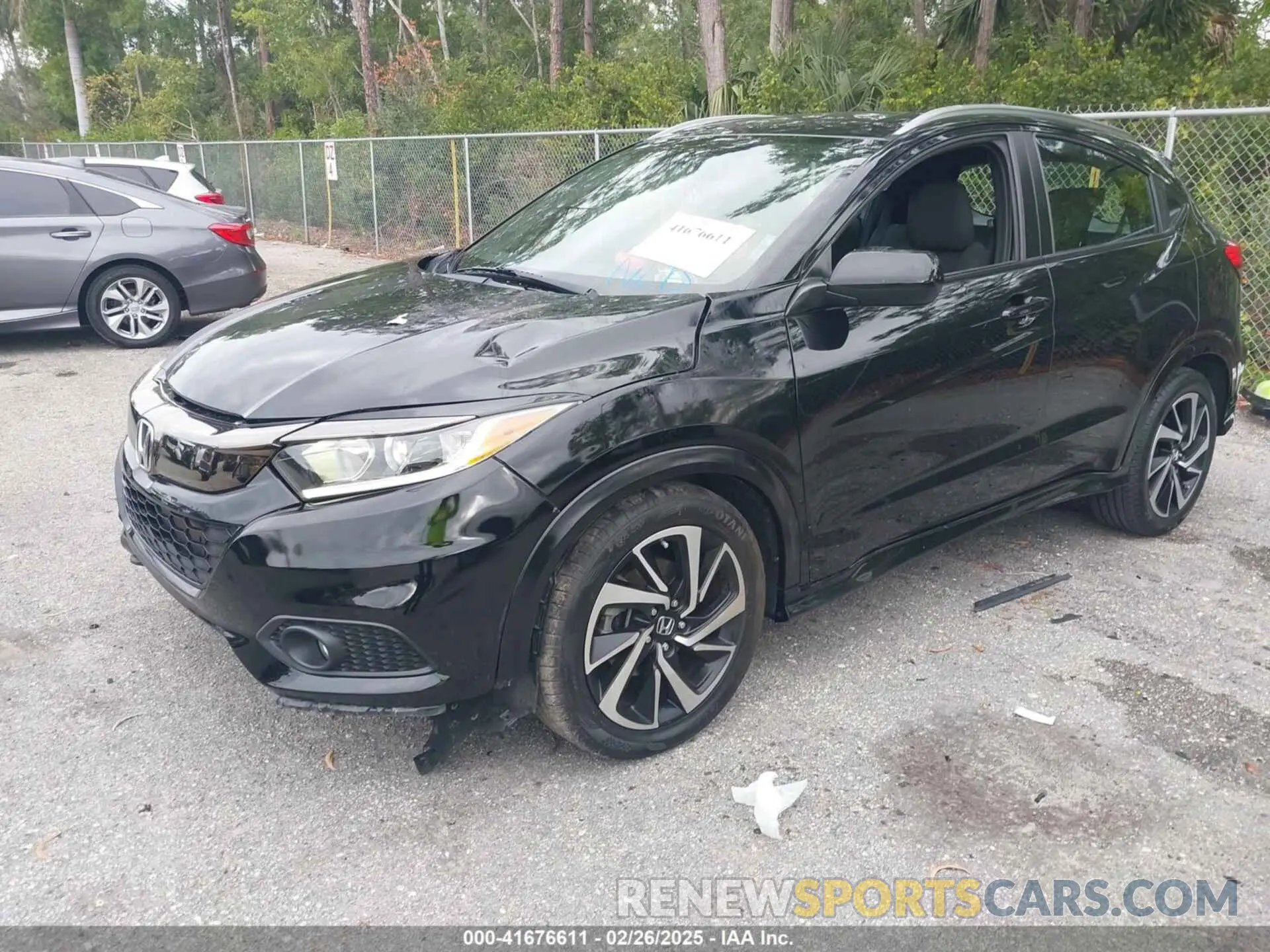 2 fotografías del automóvil dañado 3CZRU5H10LM710310 HONDA HR-V 2020