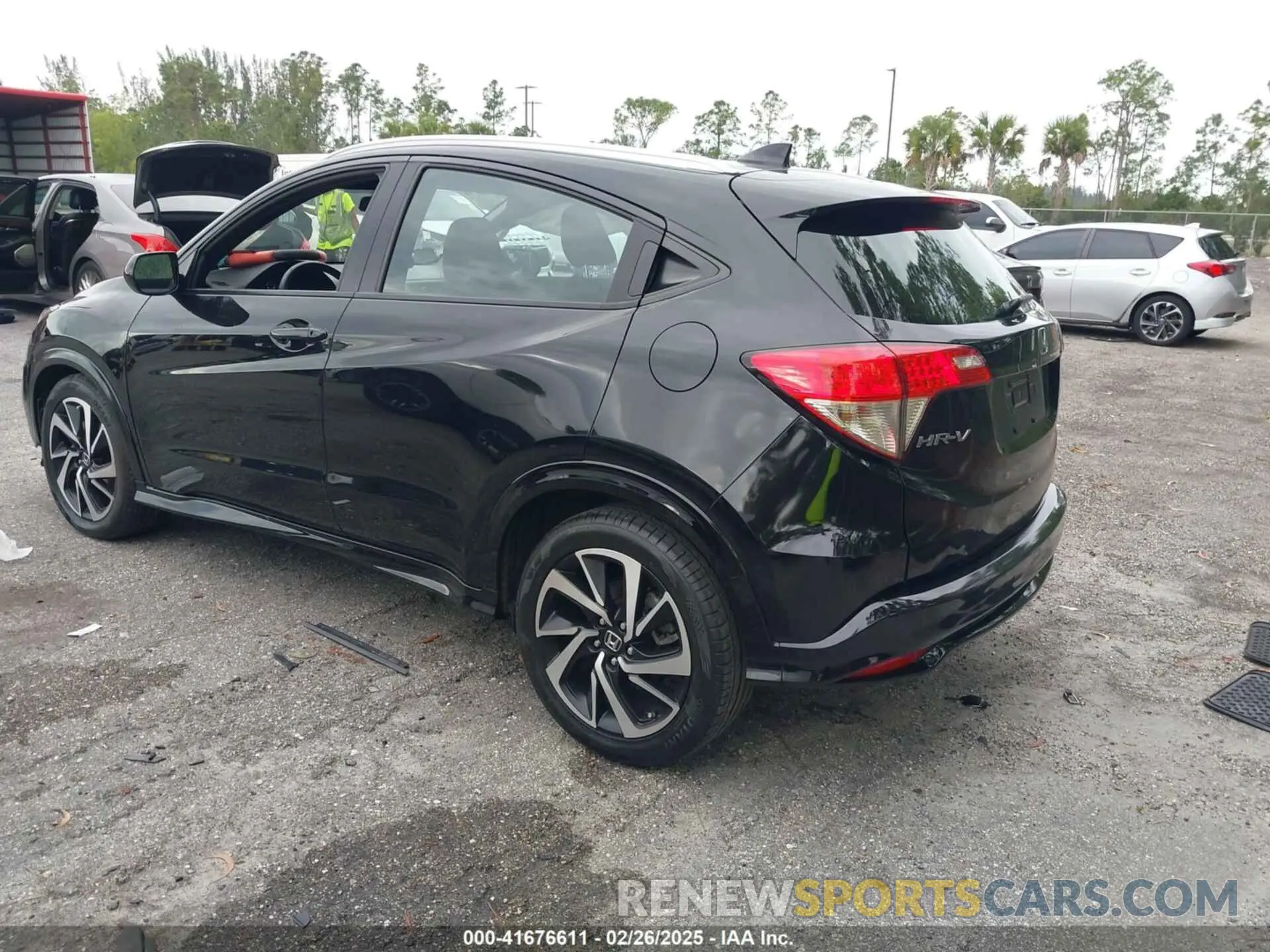3 fotografías del automóvil dañado 3CZRU5H10LM710310 HONDA HR-V 2020
