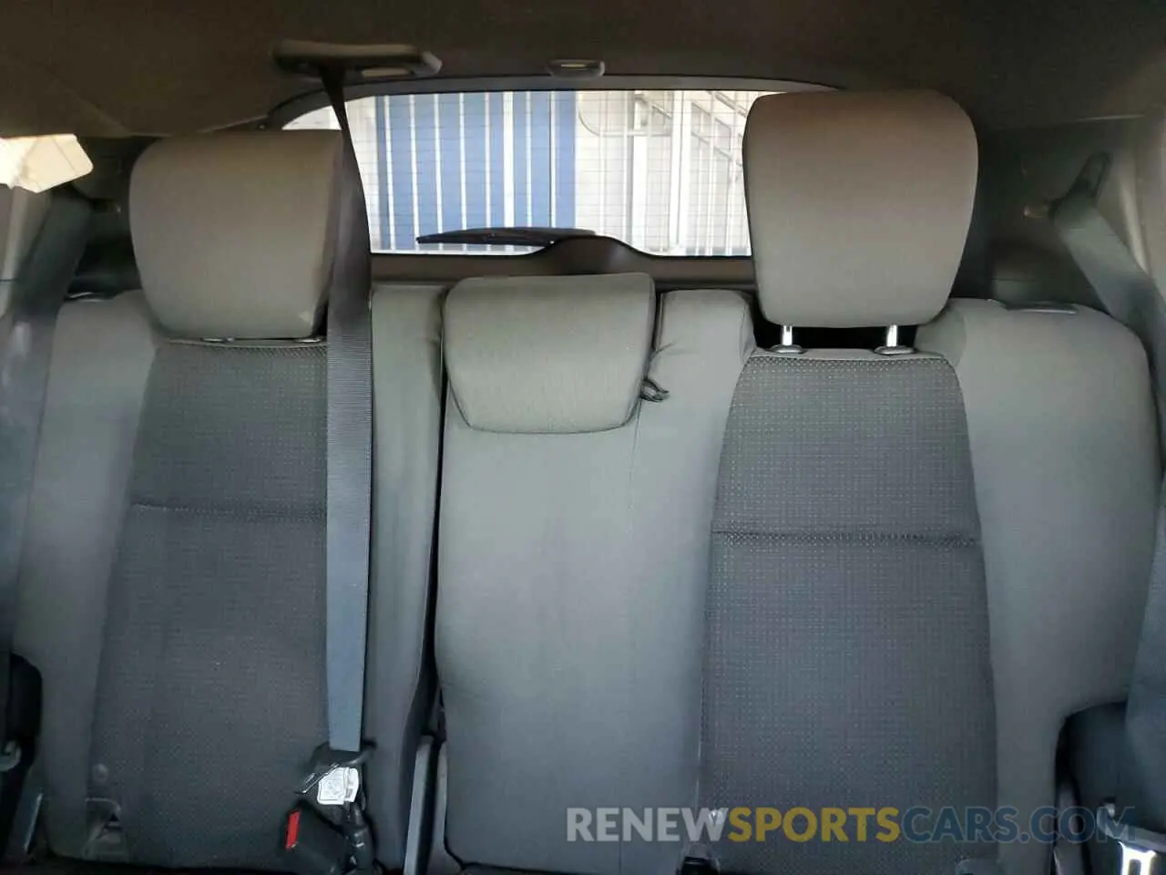 10 fotografías del automóvil dañado 3CZRU5H10LM719041 HONDA HR-V 2020