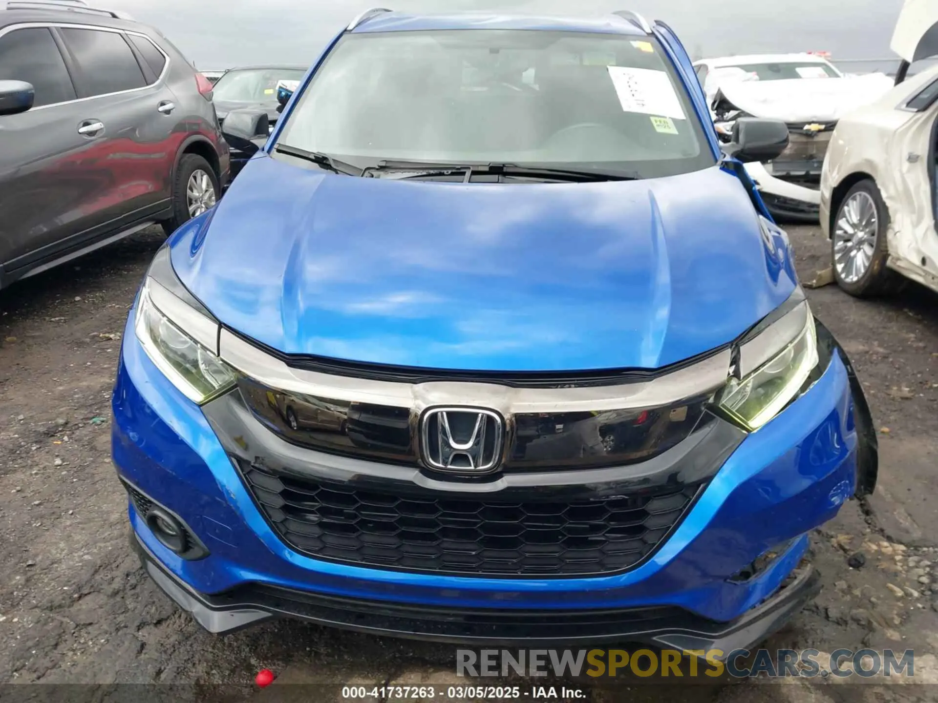 12 fotografías del automóvil dañado 3CZRU5H11LM715936 HONDA HR-V 2020