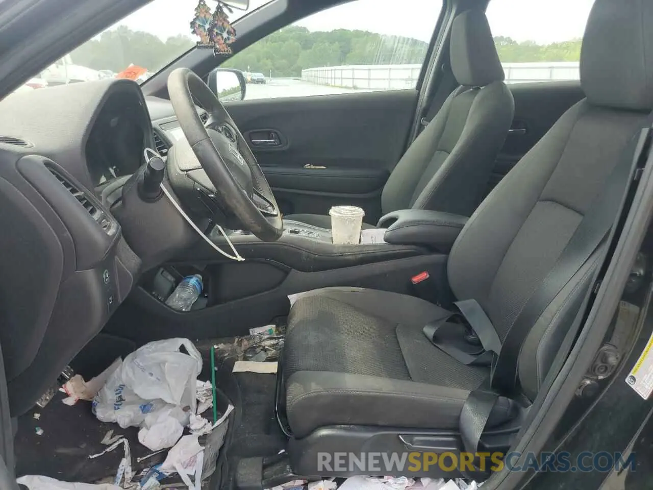 7 fotografías del automóvil dañado 3CZRU5H15LM713686 HONDA HR-V 2020