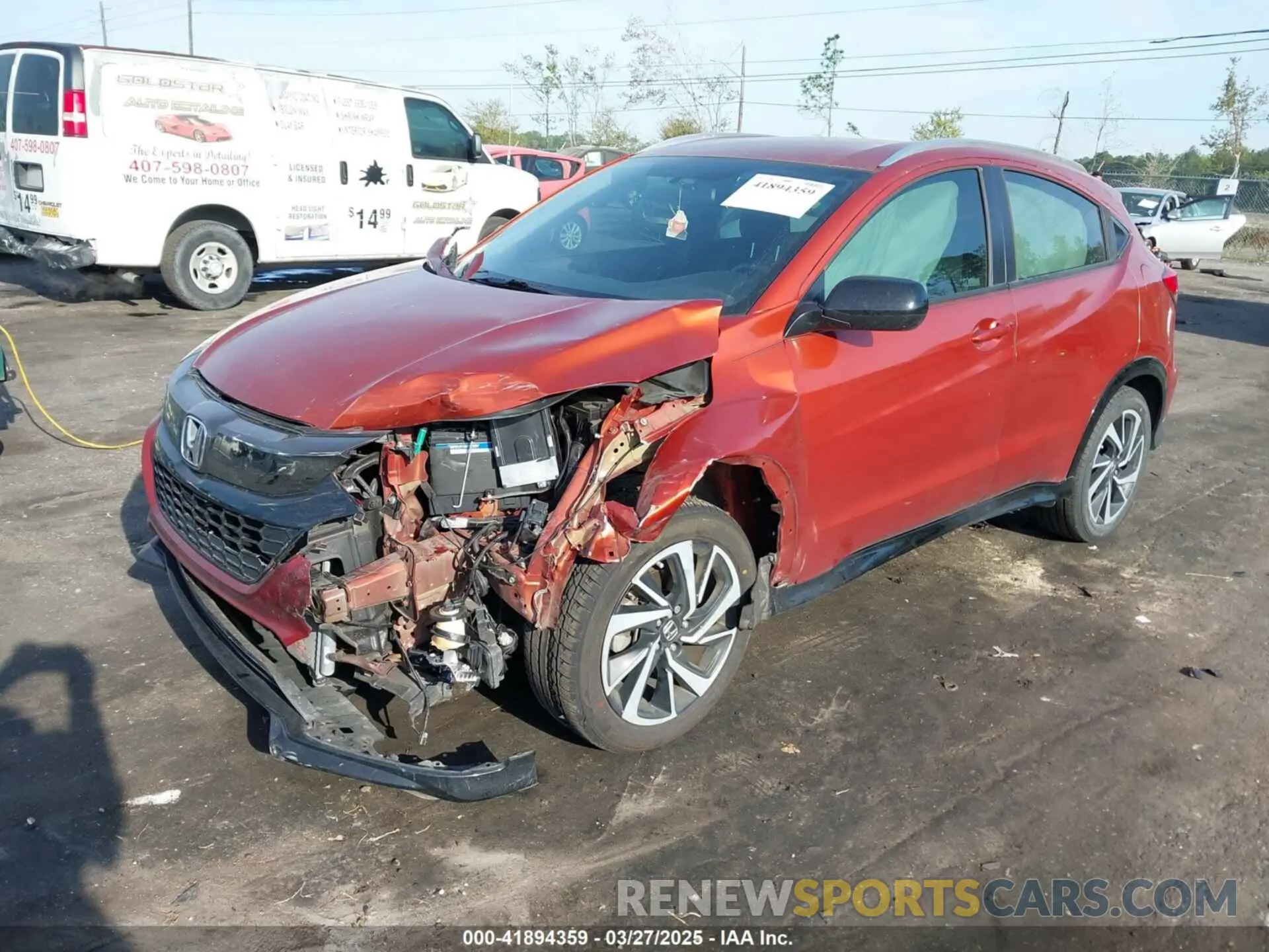 2 fotografías del automóvil dañado 3CZRU5H16LM709128 HONDA HR-V 2020
