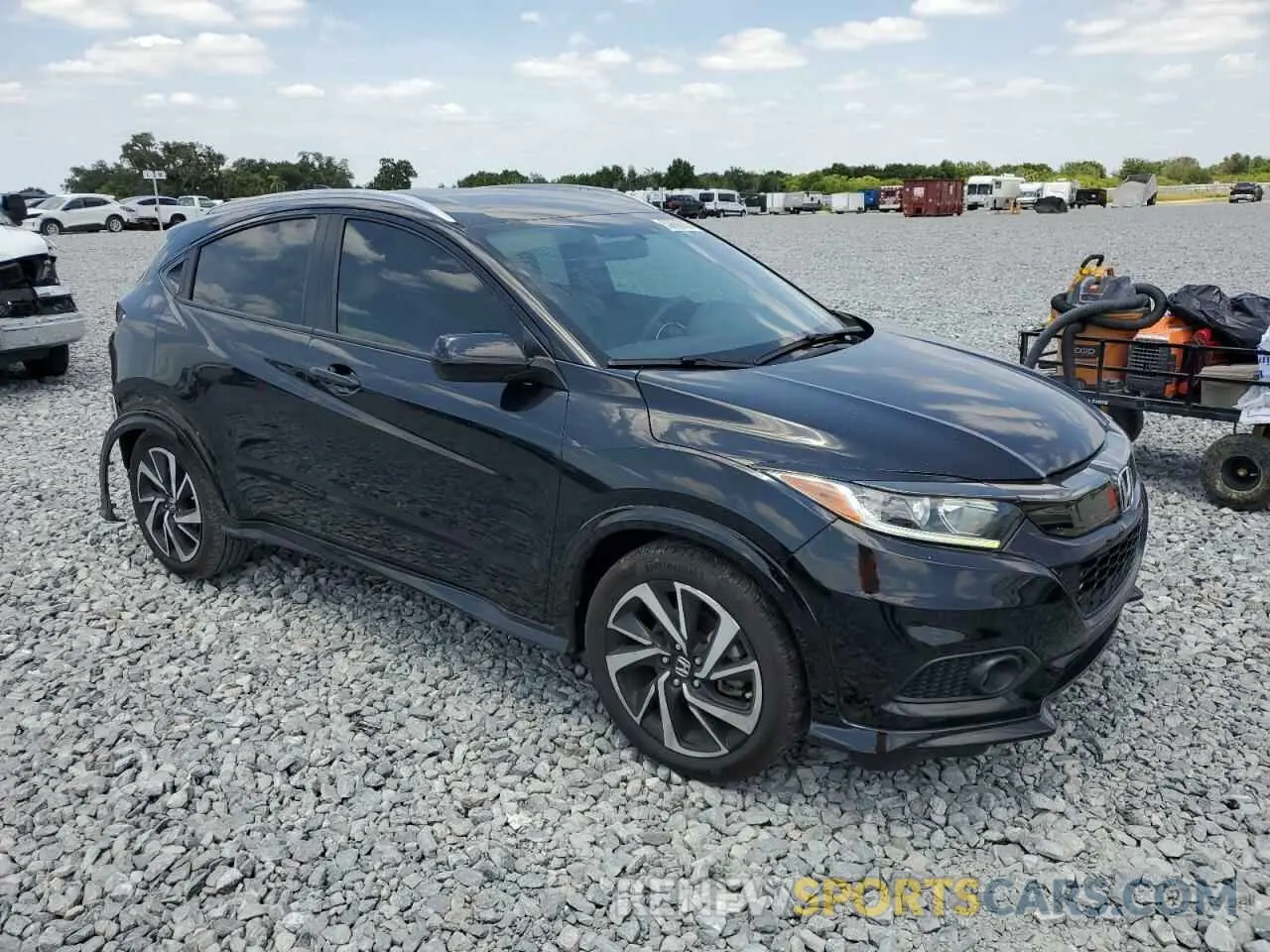 4 fotografías del automóvil dañado 3CZRU5H17LM710305 HONDA HR-V 2020