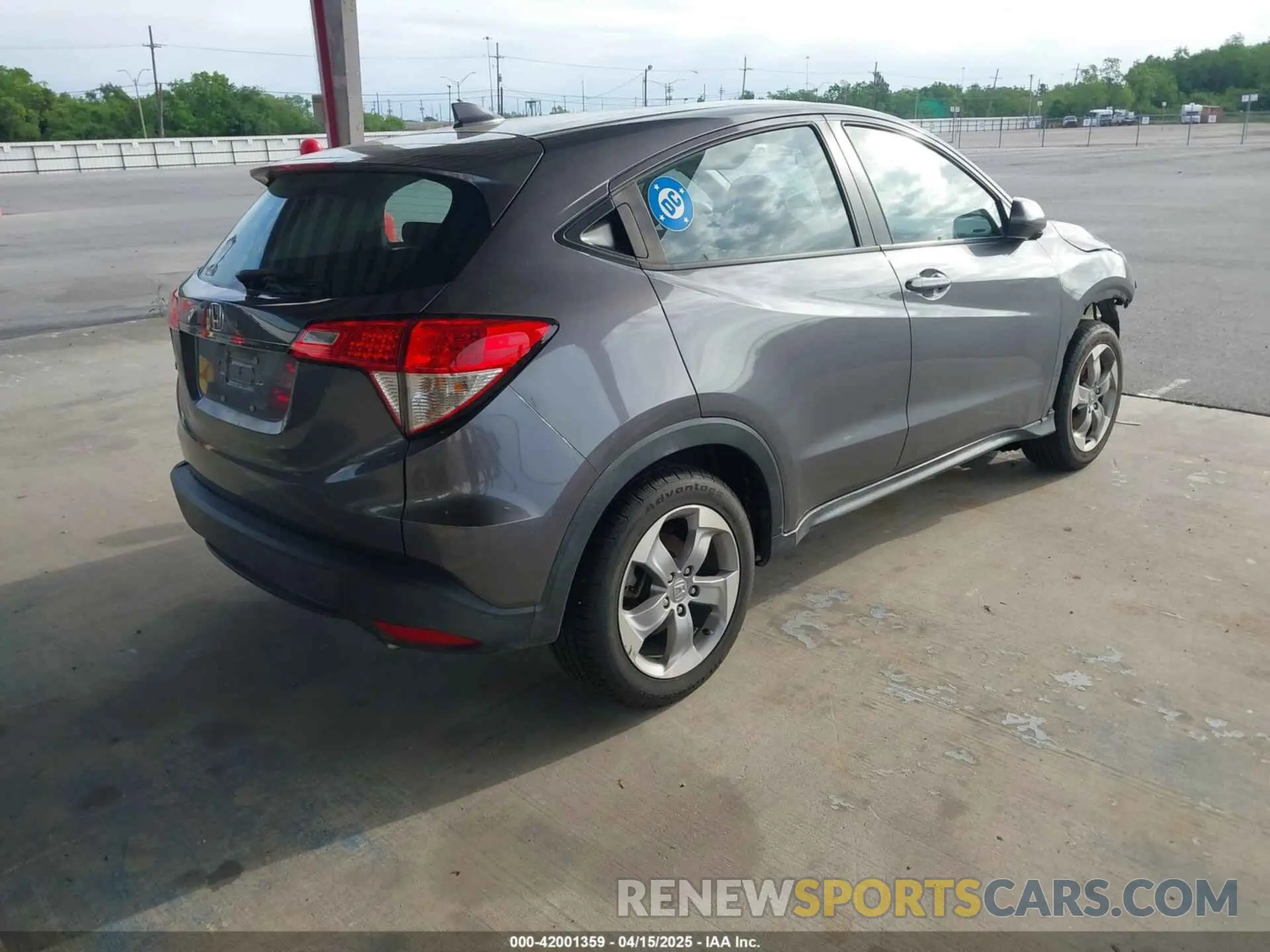 4 fotografías del automóvil dañado 3CZRU5H35LM708117 HONDA HR-V 2020