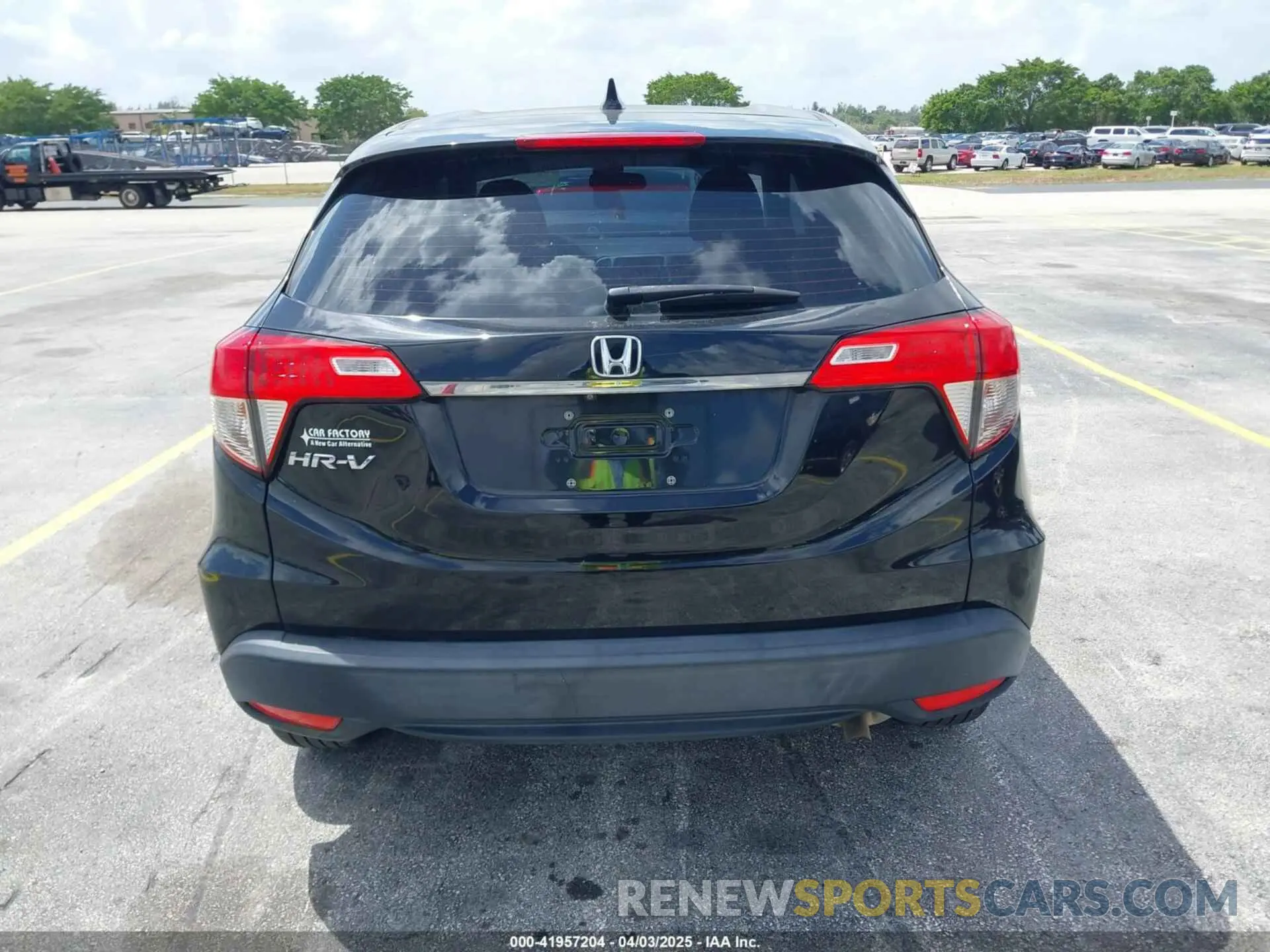 16 fotografías del automóvil dañado 3CZRU5H37LM709897 HONDA HR-V 2020