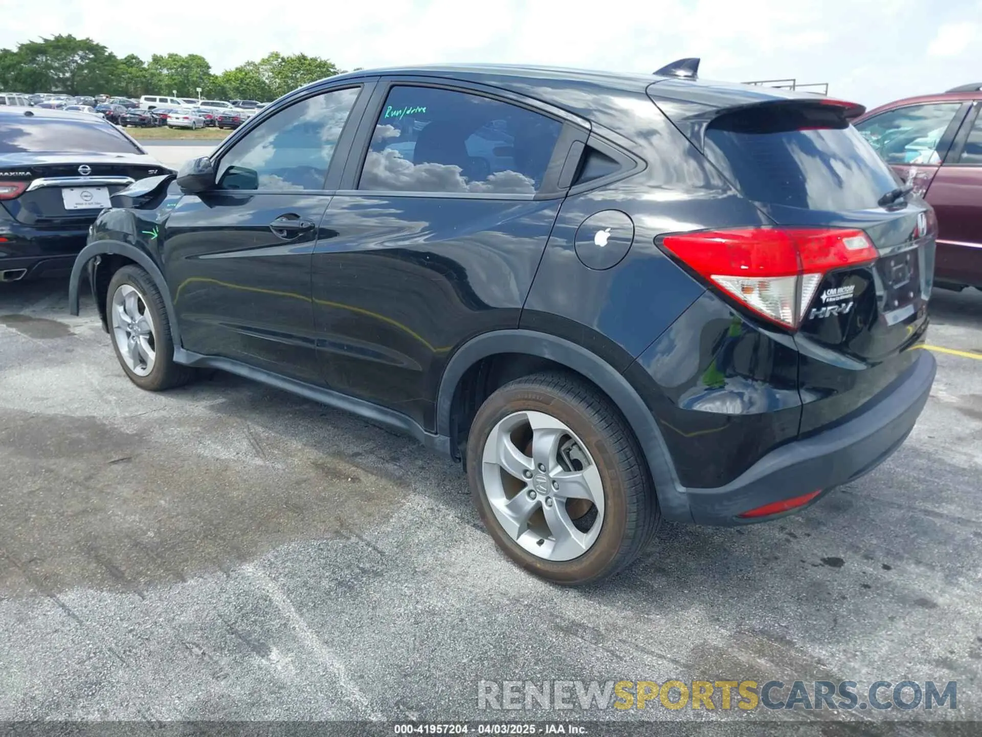 3 fotografías del automóvil dañado 3CZRU5H37LM709897 HONDA HR-V 2020