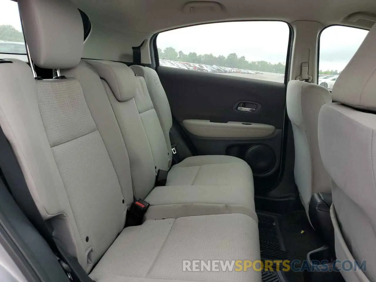 11 fotografías del automóvil dañado 3CZRU5H39LM711764 HONDA HR-V 2020