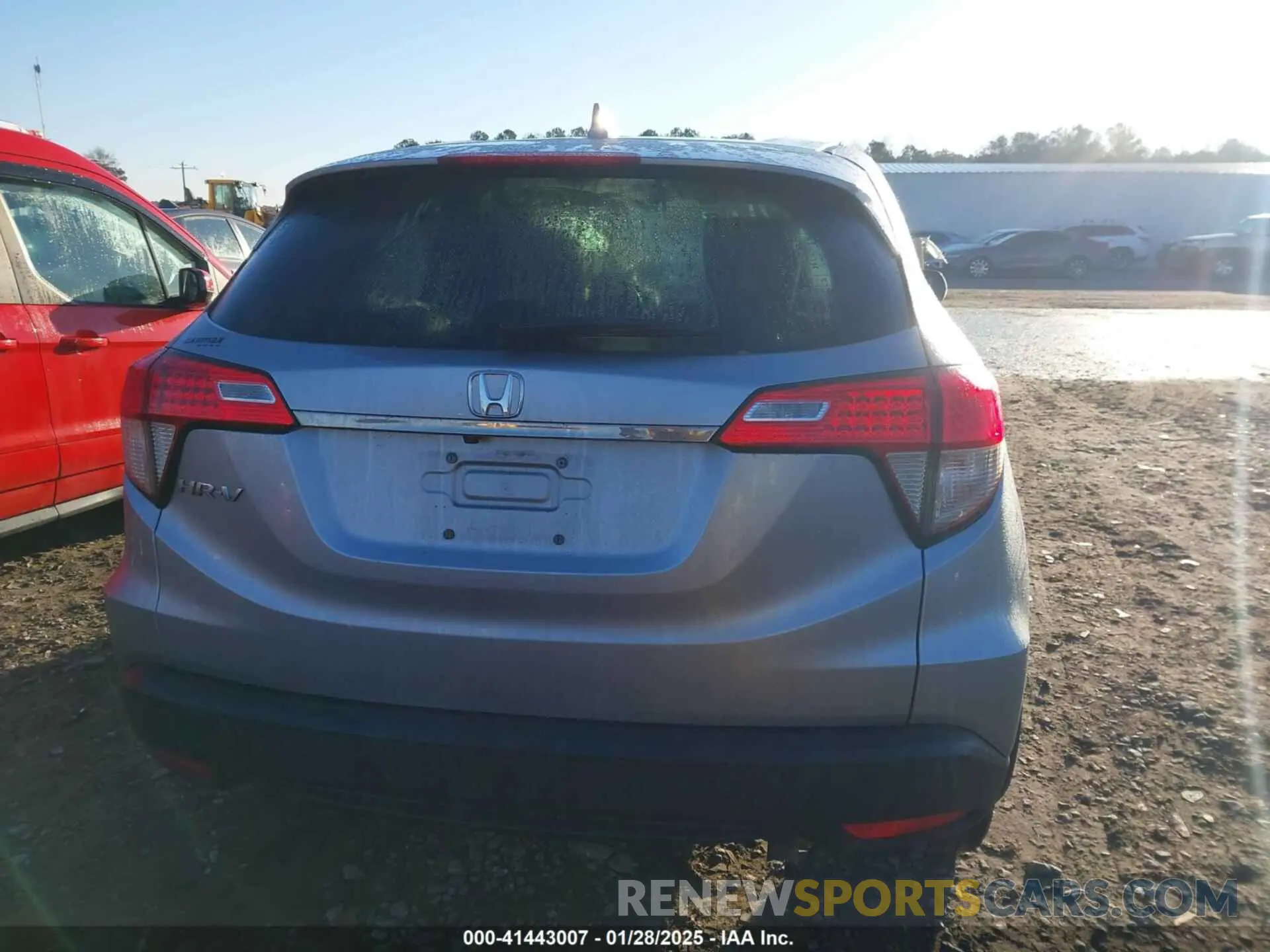 16 fotografías del automóvil dañado 3CZRU5H39LM713045 HONDA HR-V 2020