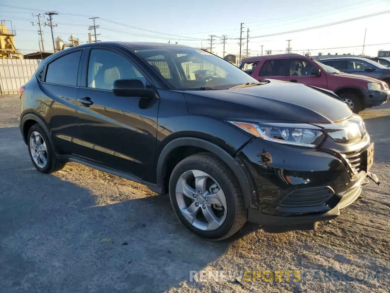 4 fotografías del automóvil dañado 3CZRU5H39LM713806 HONDA HR-V 2020