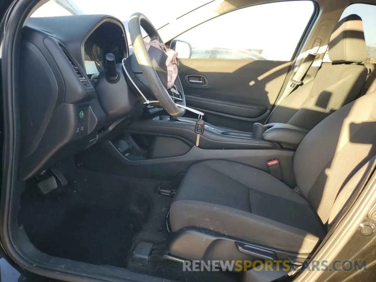 7 fotografías del automóvil dañado 3CZRU5H39LM713806 HONDA HR-V 2020