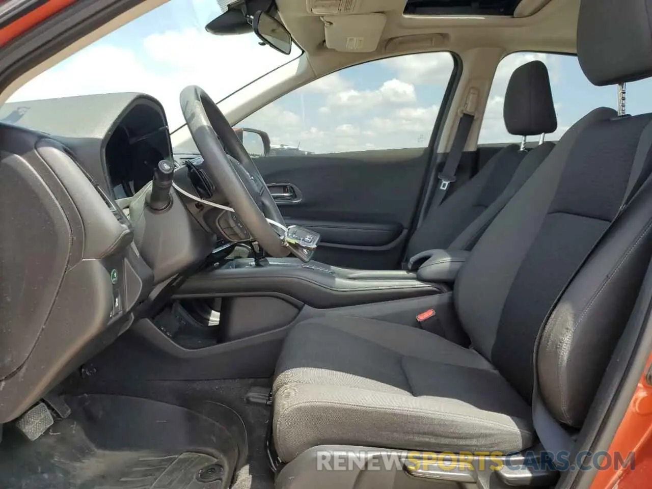 7 fotografías del automóvil dañado 3CZRU5H50LM709287 HONDA HR-V 2020