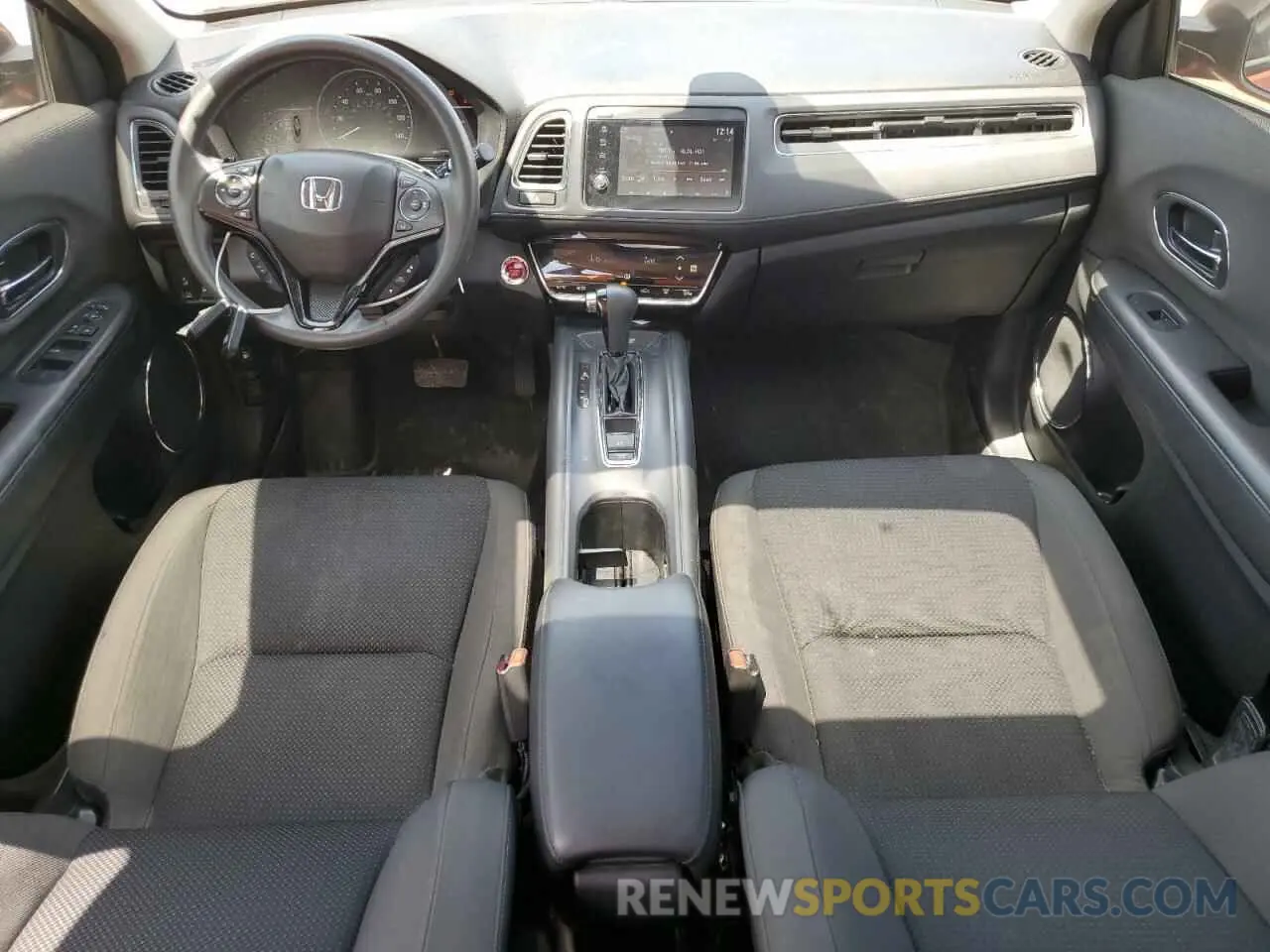 8 fotografías del automóvil dañado 3CZRU5H50LM709287 HONDA HR-V 2020