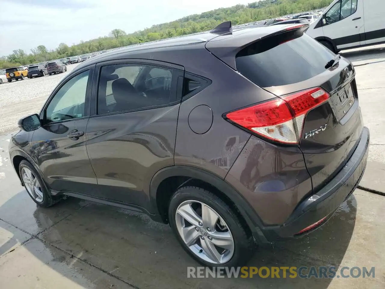 2 fotografías del automóvil dañado 3CZRU5H51LM711002 HONDA HR-V 2020