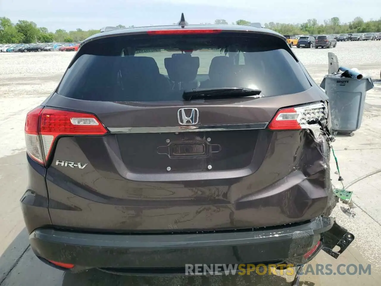 6 fotografías del automóvil dañado 3CZRU5H51LM711002 HONDA HR-V 2020