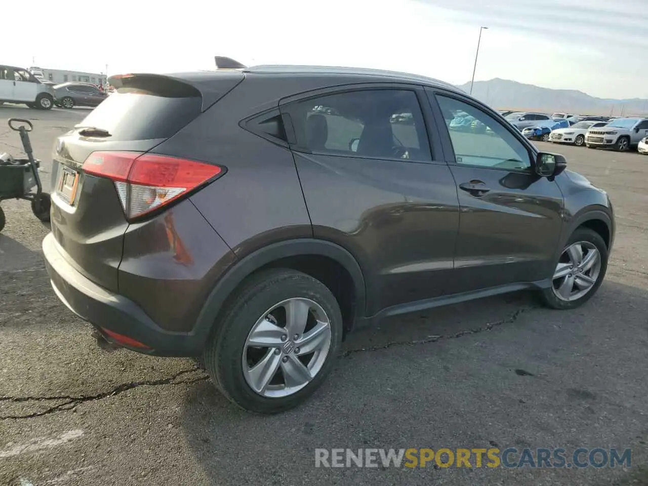 3 fotografías del automóvil dañado 3CZRU5H51LM715194 HONDA HR-V 2020