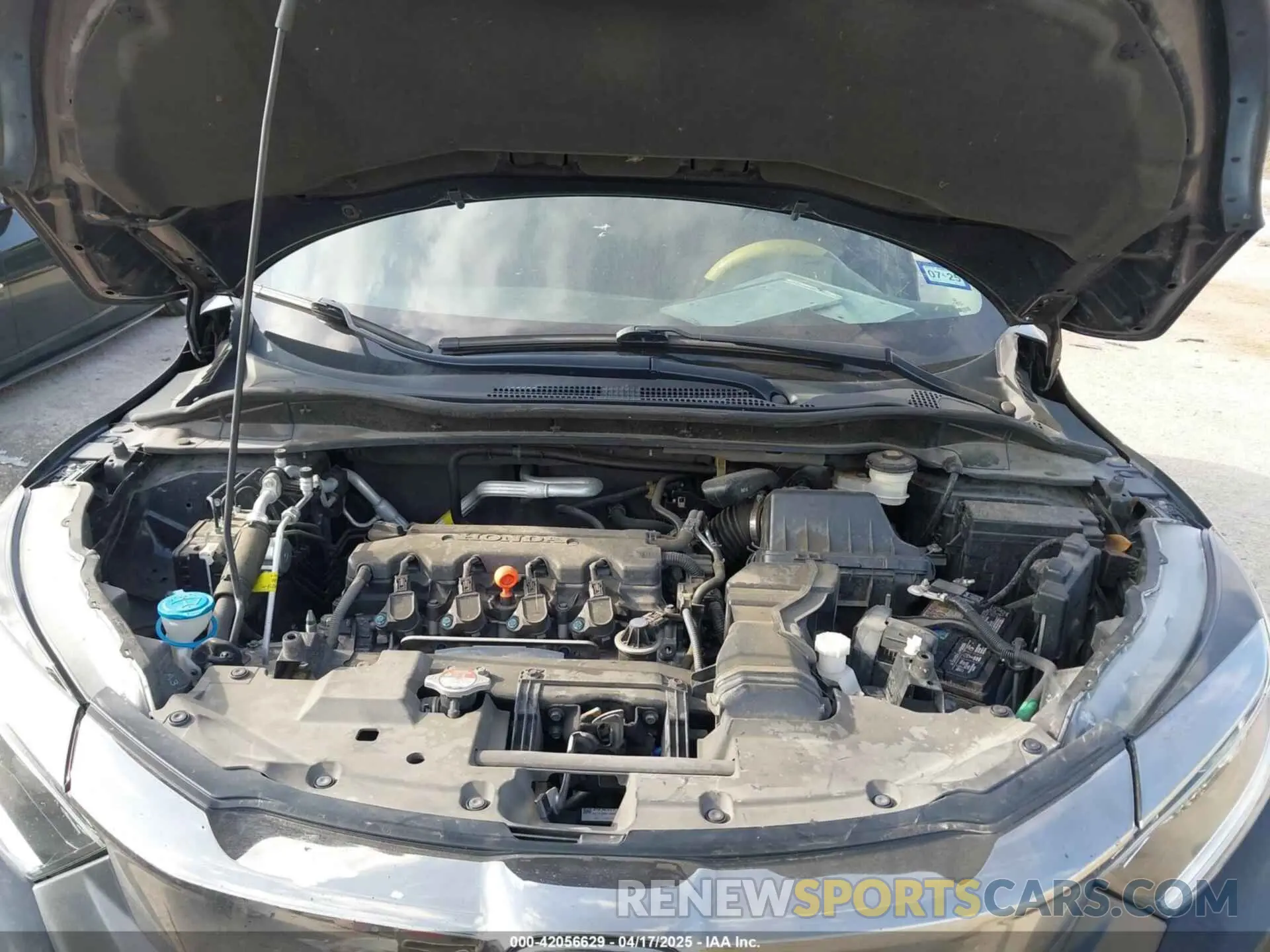 10 fotografías del automóvil dañado 3CZRU5H52LM712370 HONDA HR-V 2020