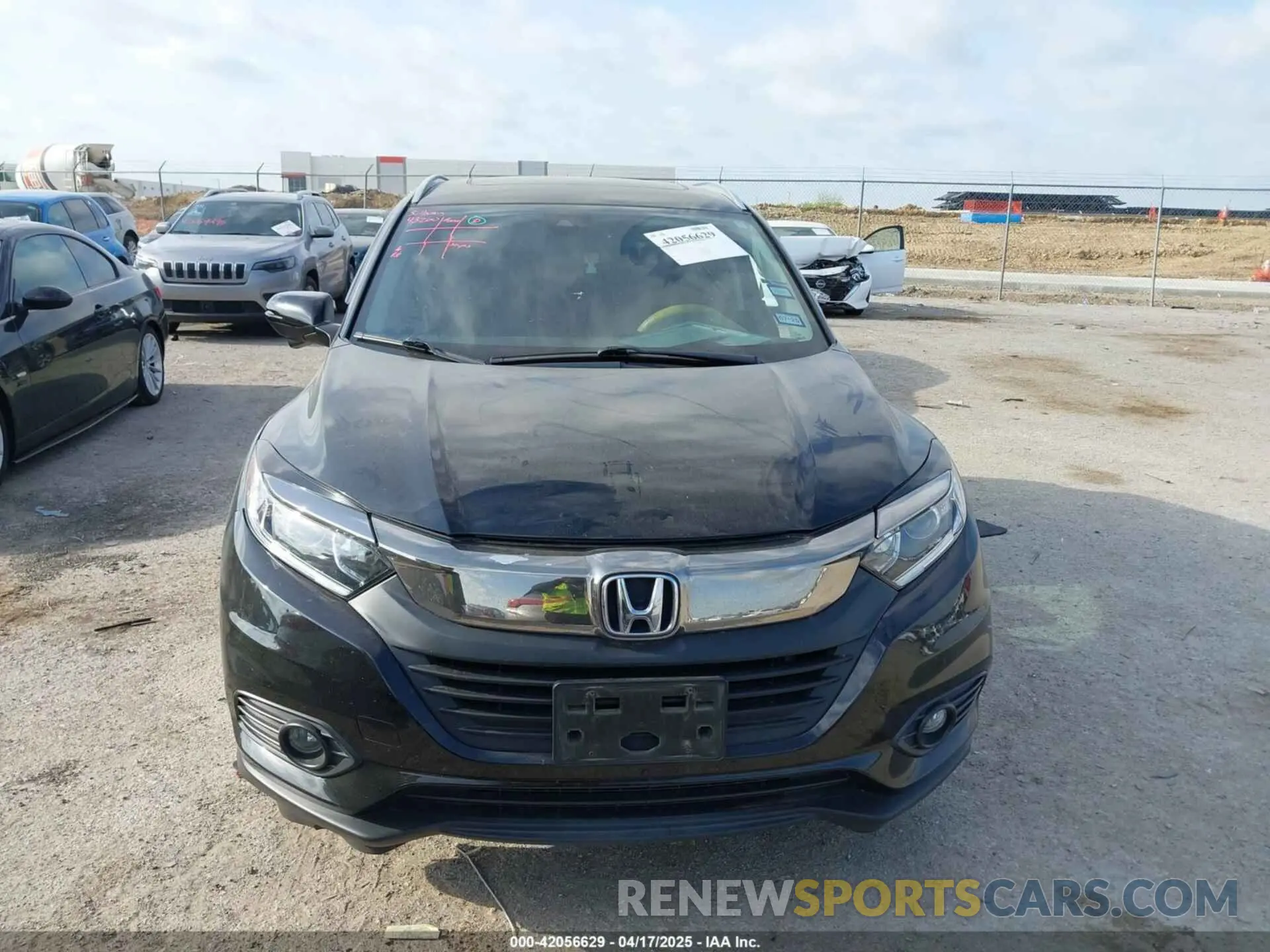 13 fotografías del automóvil dañado 3CZRU5H52LM712370 HONDA HR-V 2020